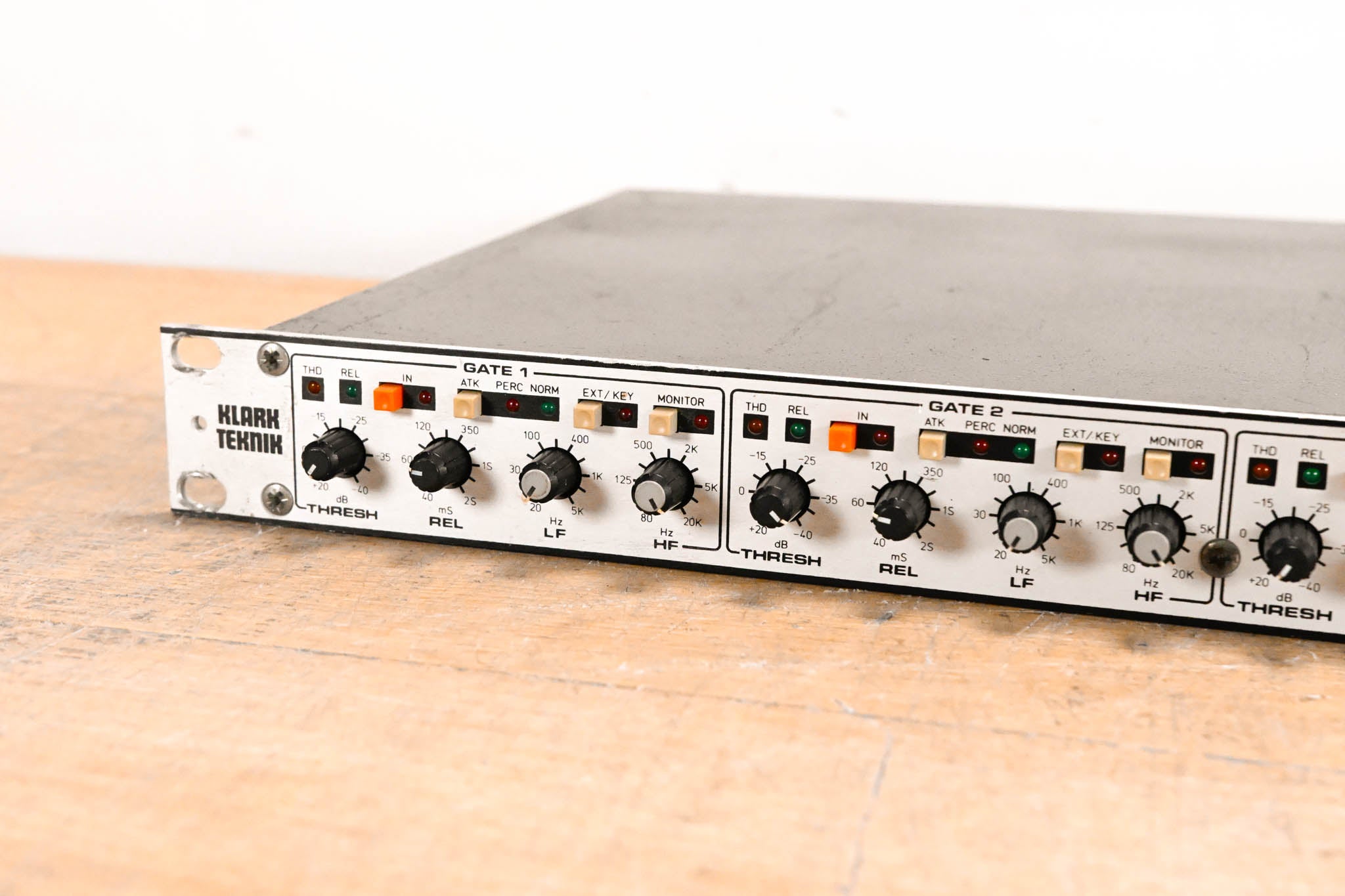 Klark Teknik DN514 4-Channel Auto Gate Dynamic Processor