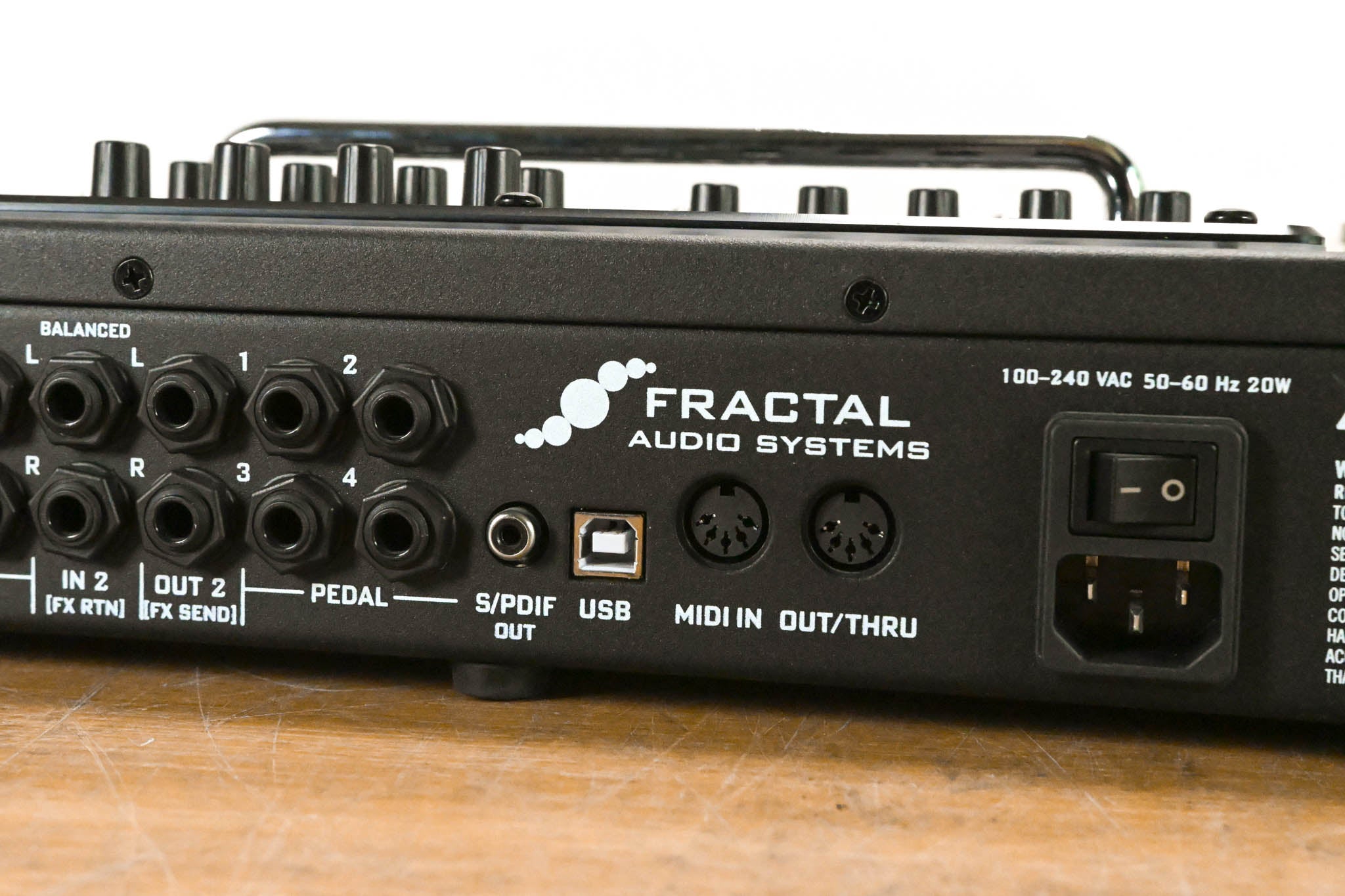 Fractal Audio Systems AX8 Amp Modeler and Multi FX