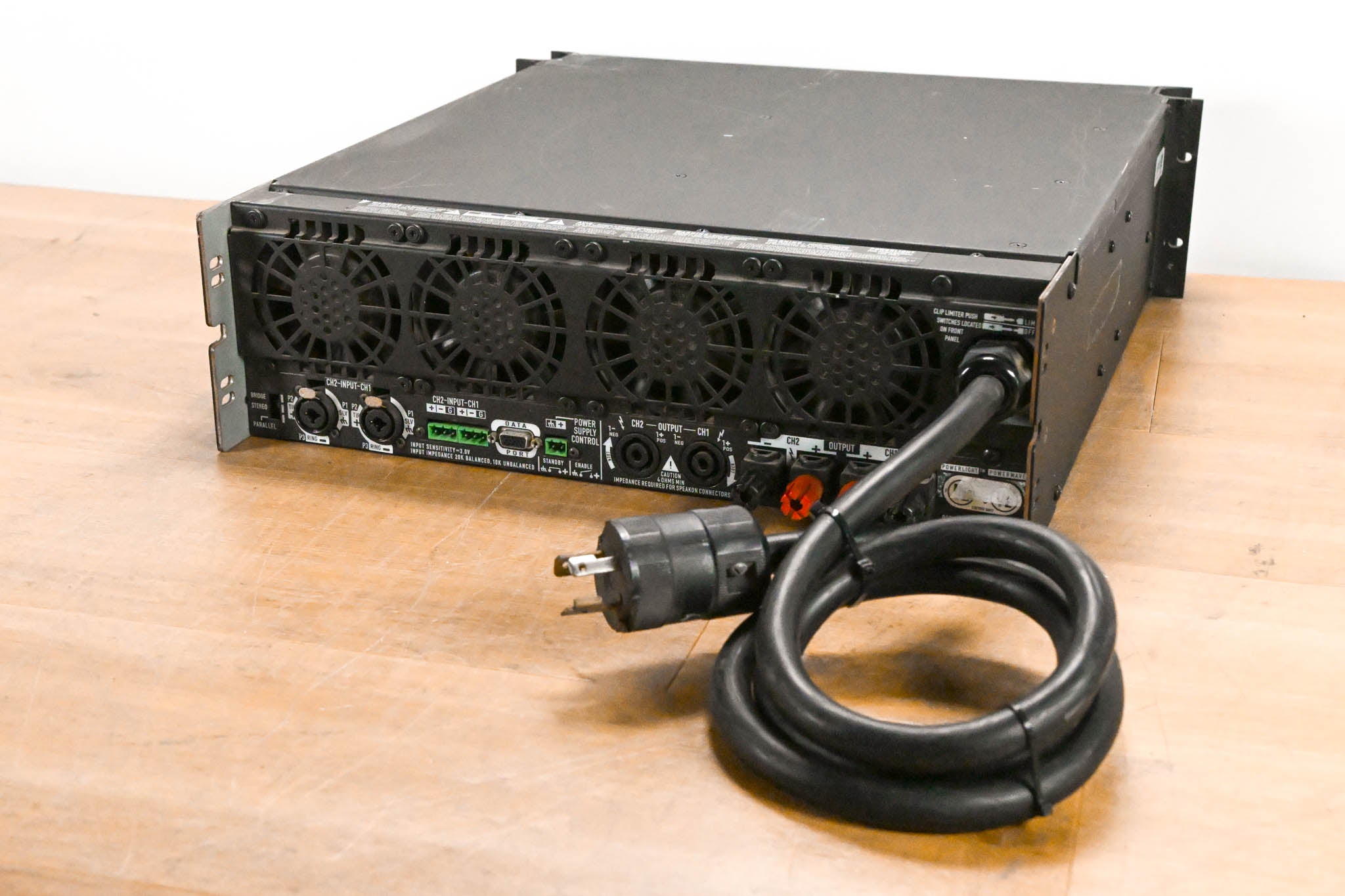 QSC PowerLight 6.0 PFC Power Factor Corrected 2-Channel Power Amplifier