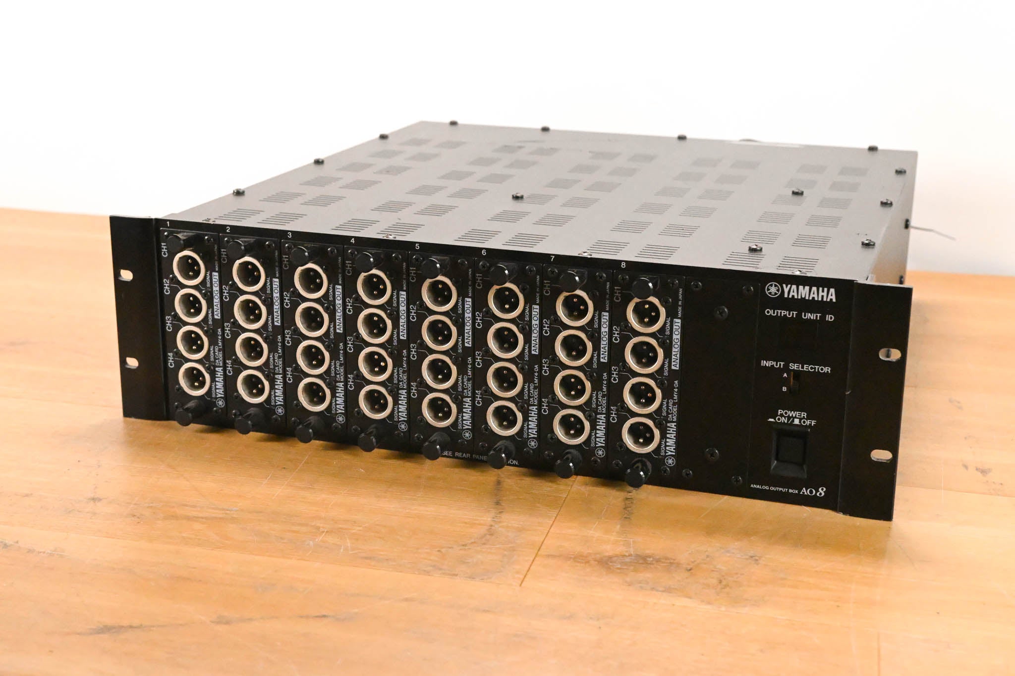 Yamaha AO8-DA8 Analog Output Box