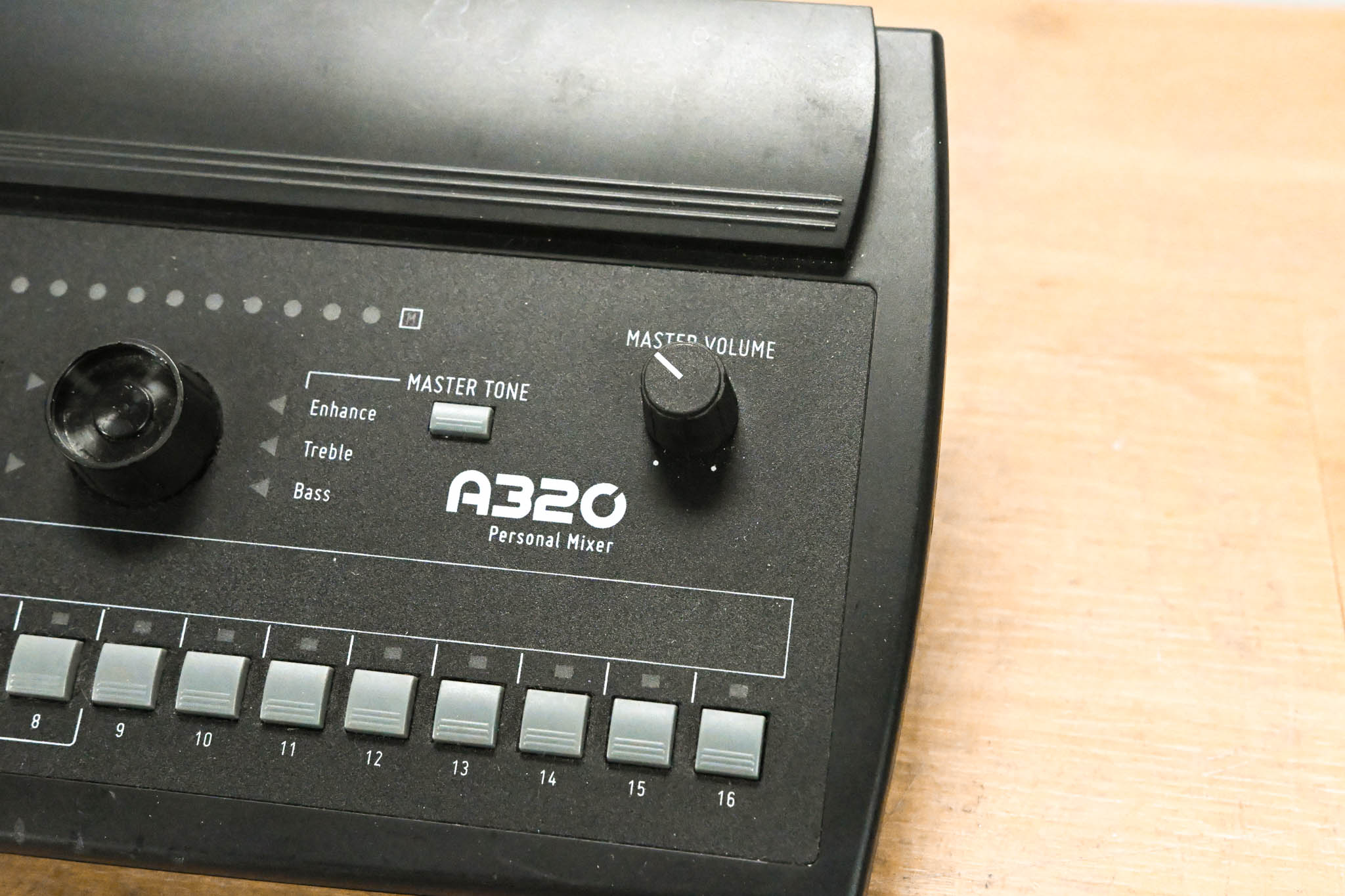 Aviom A320 16-Channel Personal Mixer