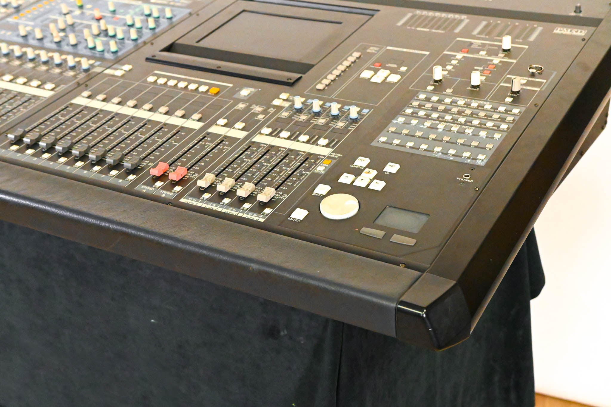 Yamaha PM5D-RH 48-Channel Digital Console