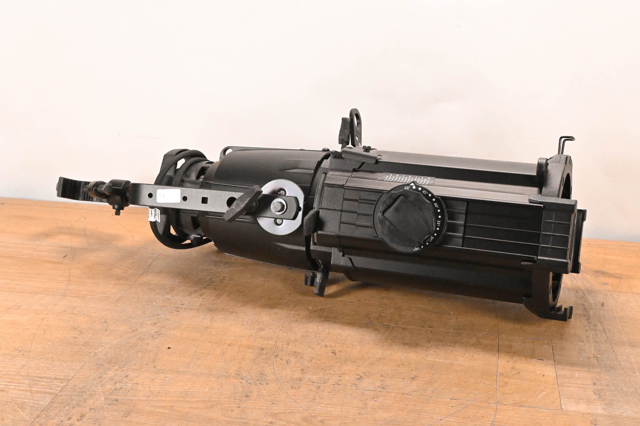 ETC Source Four Zoom 25-50 Degree 750 Ellipsoidal Light