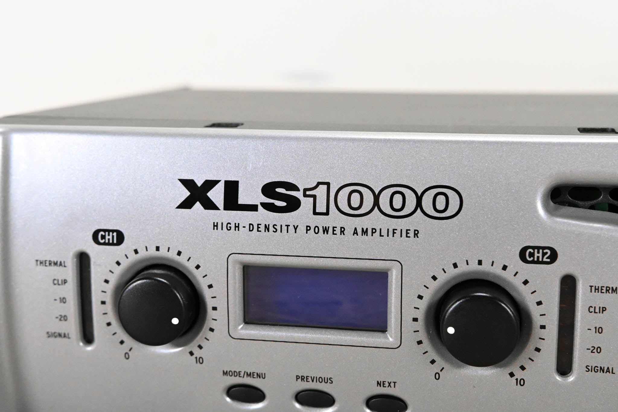 Crown XLS 1000 2-Channel Power Amplifier