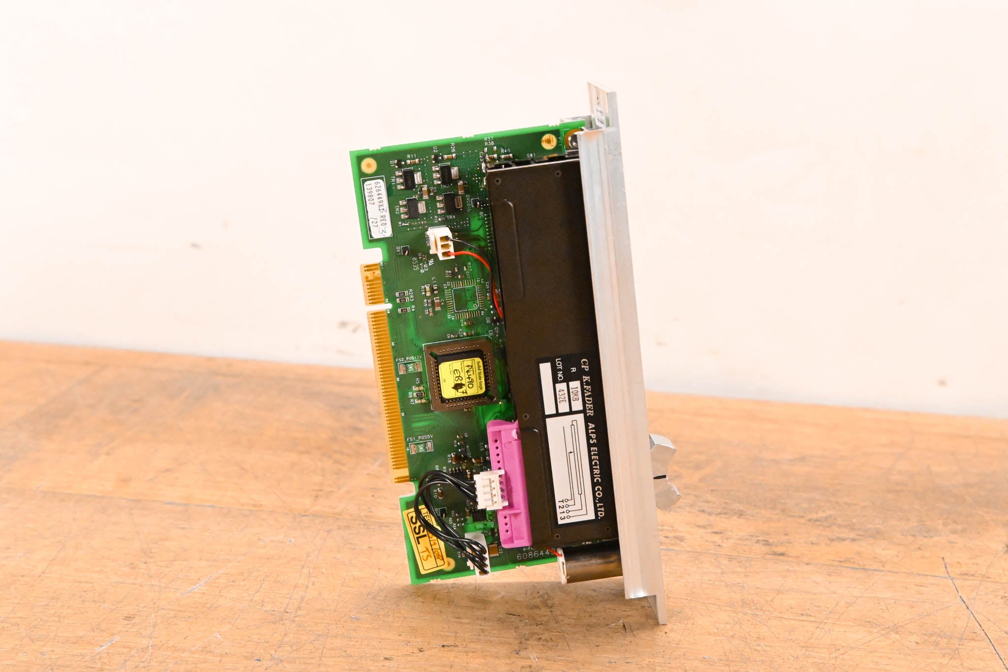 Solid State Logic C300 HD Motorized Fader Module – ALPS K-Fader Assembly