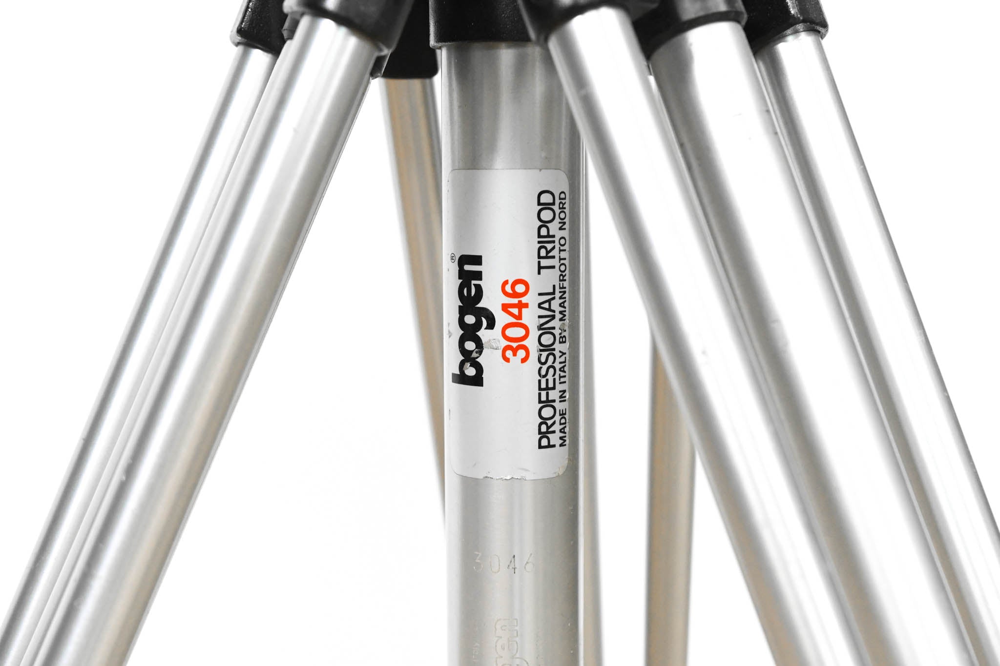 Manfrotto/Bogen 3046 Video Tripod with 3063 Fluid Head