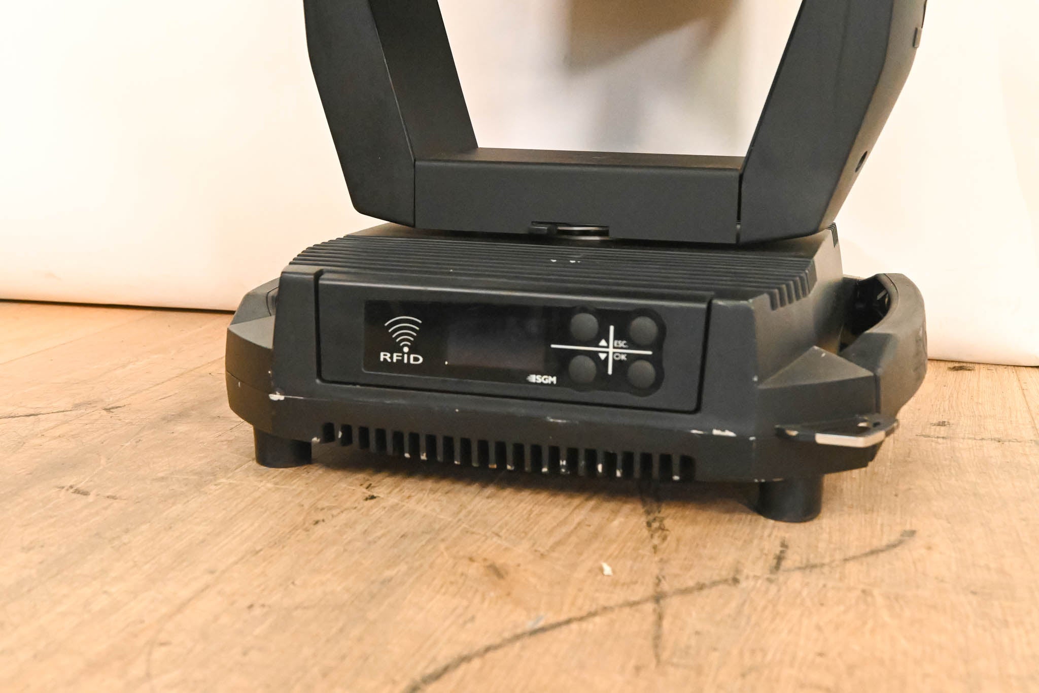SGM G-Spot LED Moving Head (NO POWER CABLE)