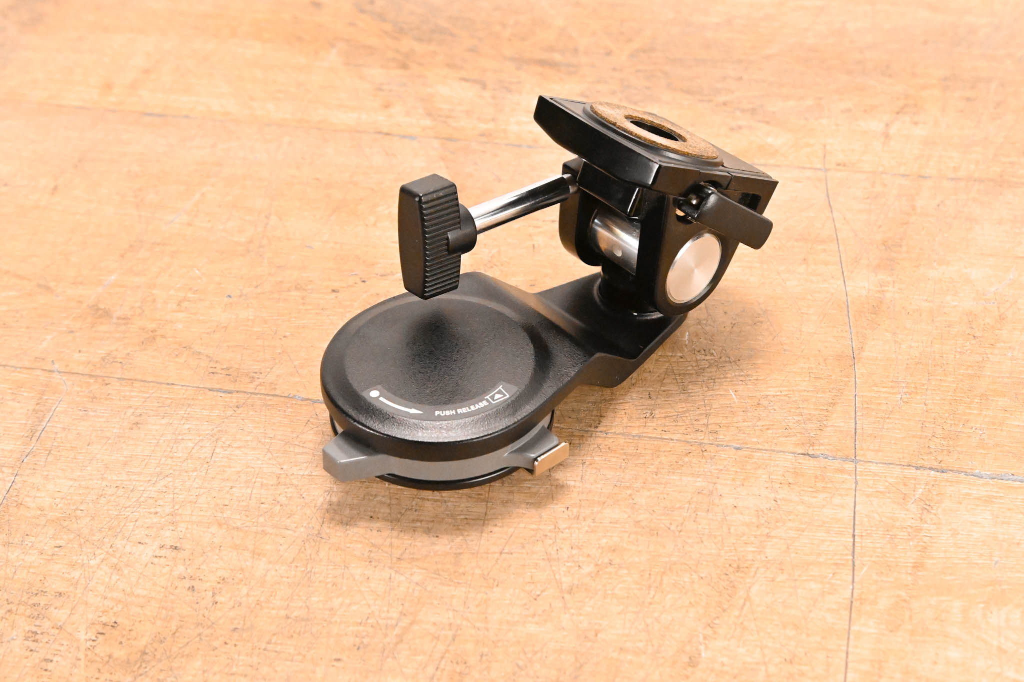 Hitachi AT-500 Studio Viewfinder Mount