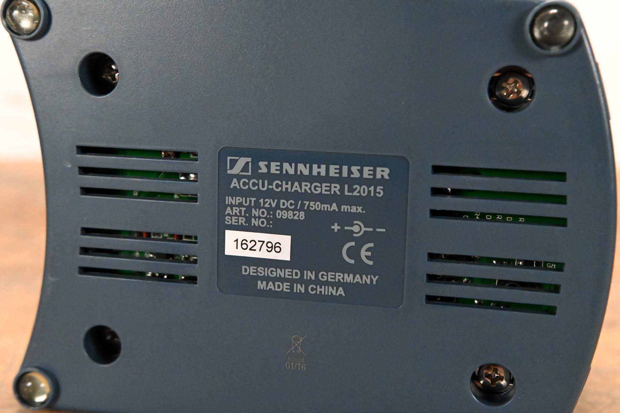 Sennheiser L 2015 Charging Station (NO POWER SUPPLY)
