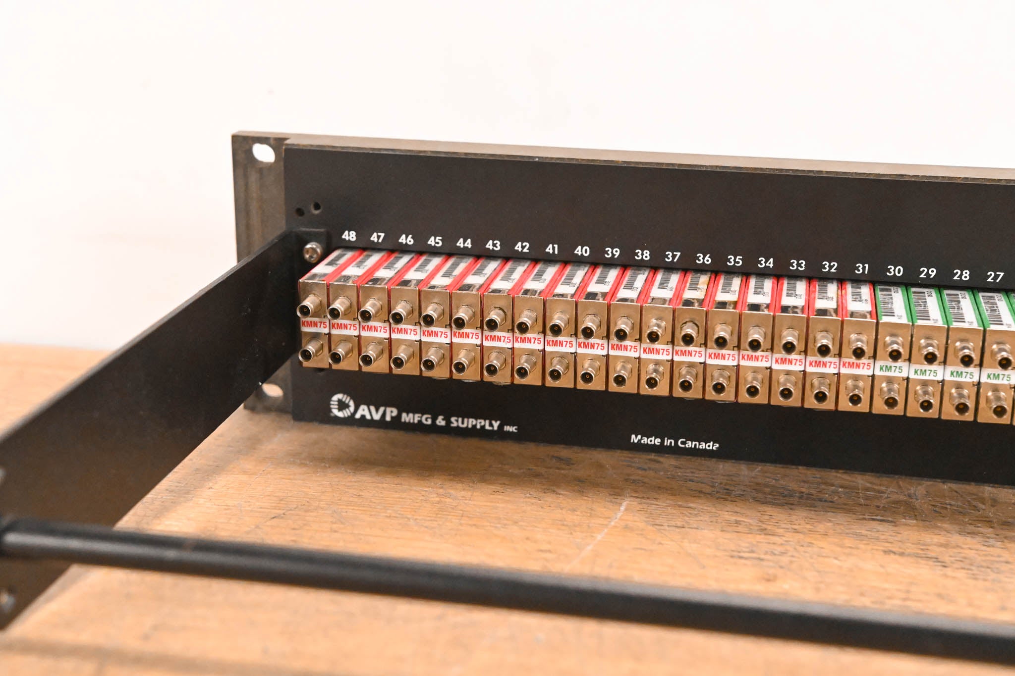 AVP 2RU 96-Point TT Bantam Patchbay w/ KMN75 & KM75 Modules