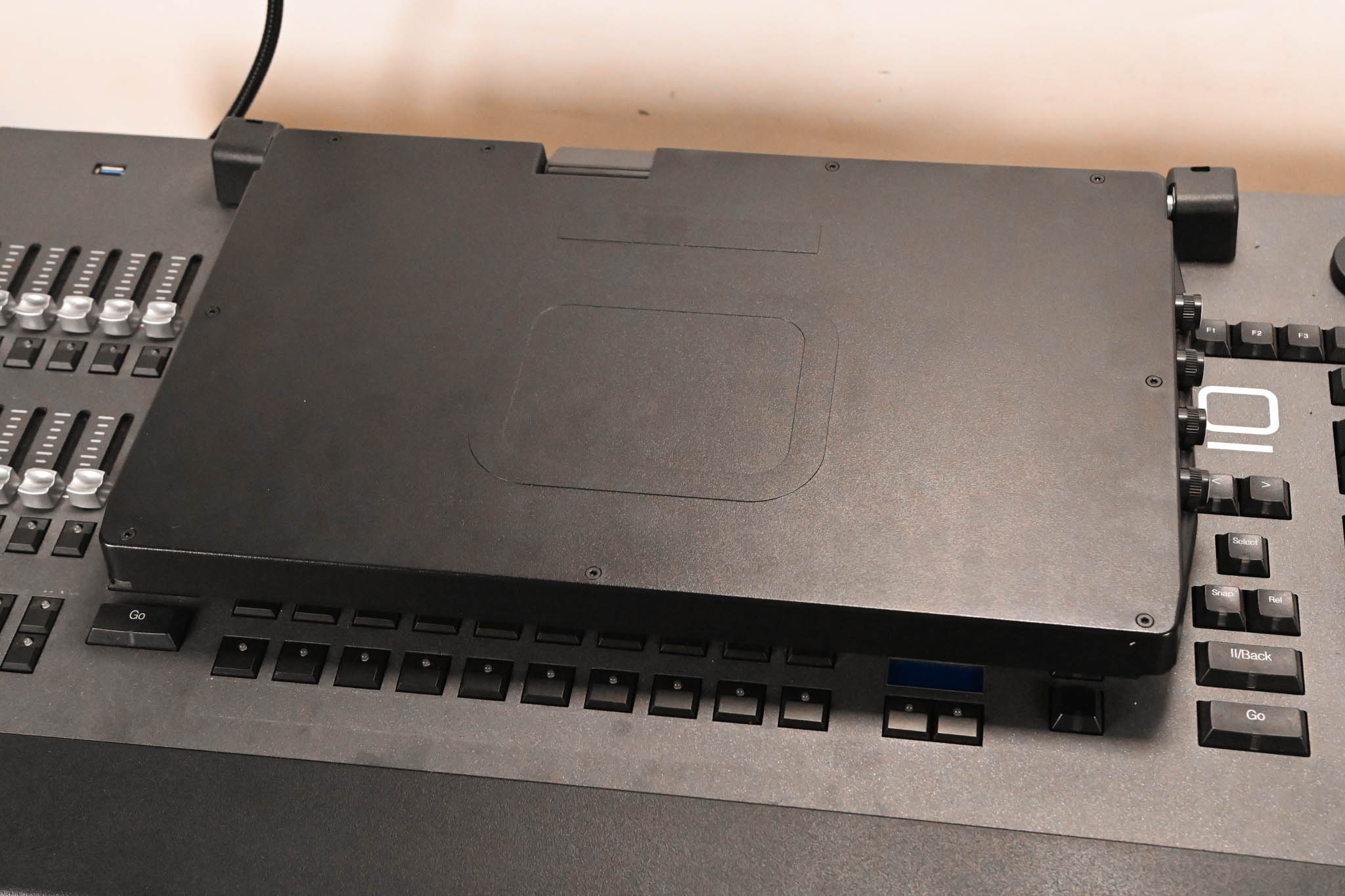 Obsidian Control Systems NX4 Lighting Console