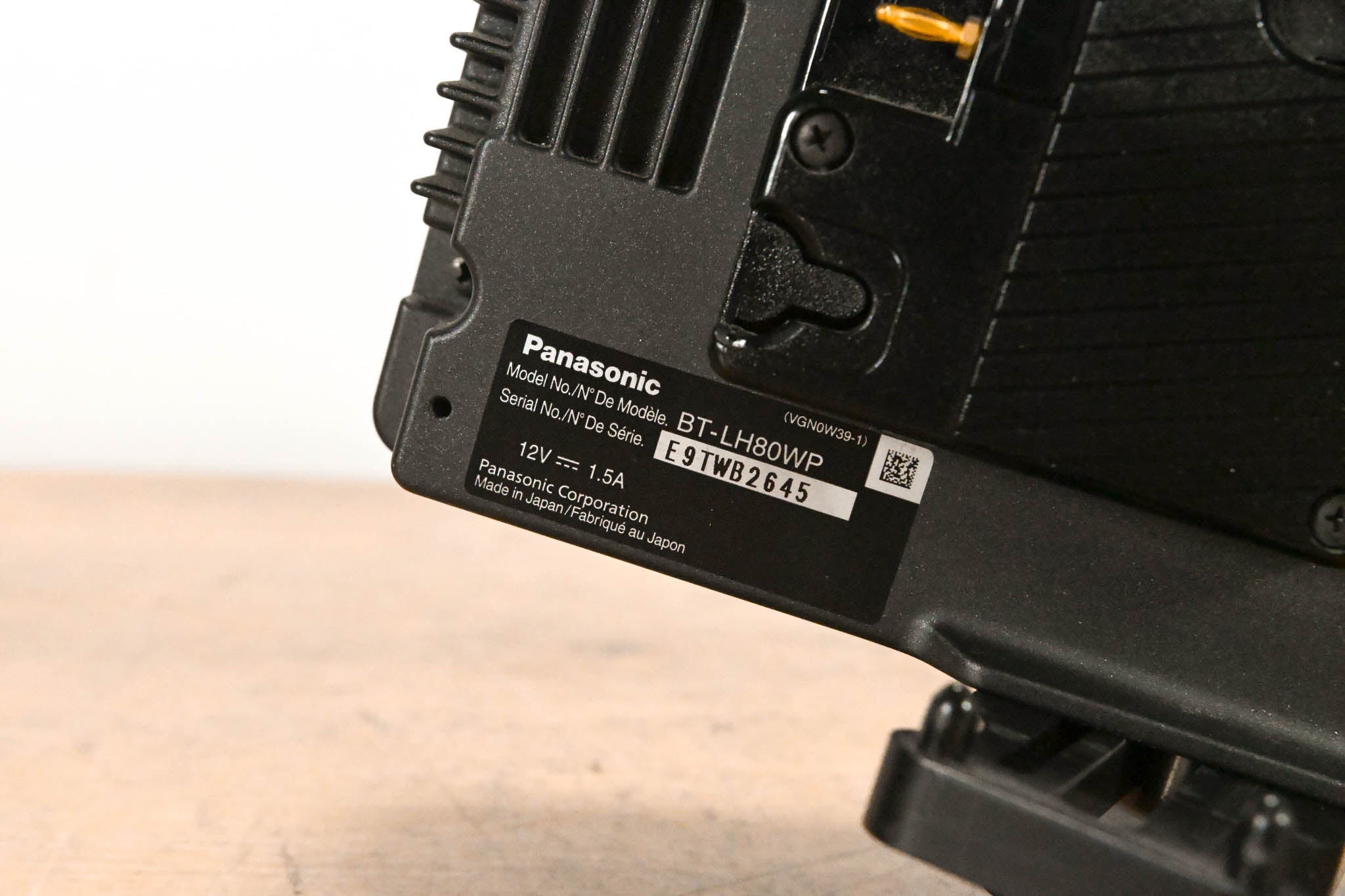 Panasonic BT-LH80WP 7.9" Multi-Format Color LCD (NO POWER SUPPLY)