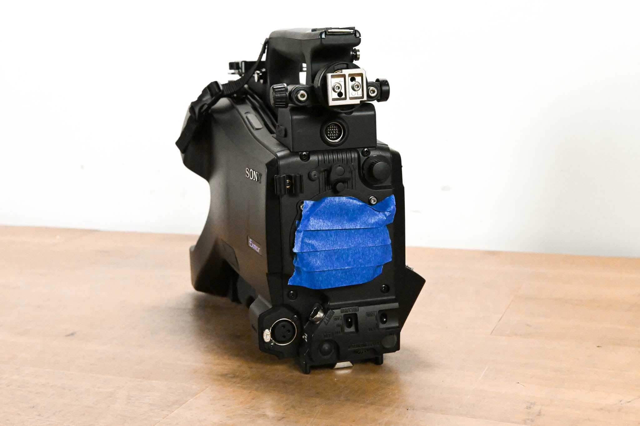 Sony HXC-FB75 HD Studio Color Camera (Body Only)