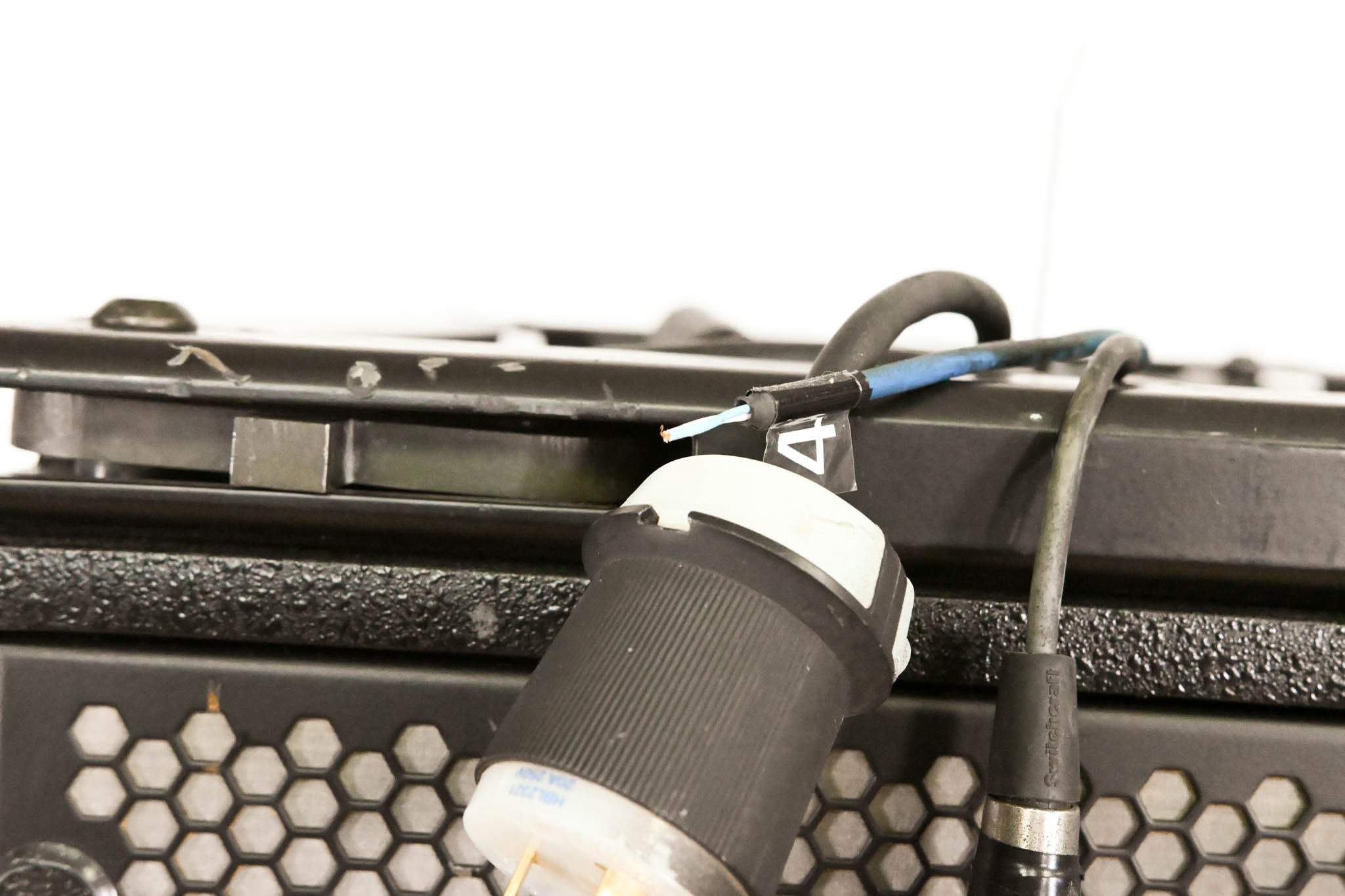 Meyer Sound M3D-SUB Active Directional Cardioid Subwoofer