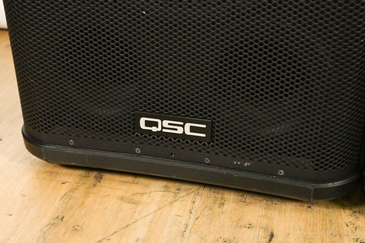 QSC HPR153i 15" 3-Way Powered Loudspeaker (PAIR)