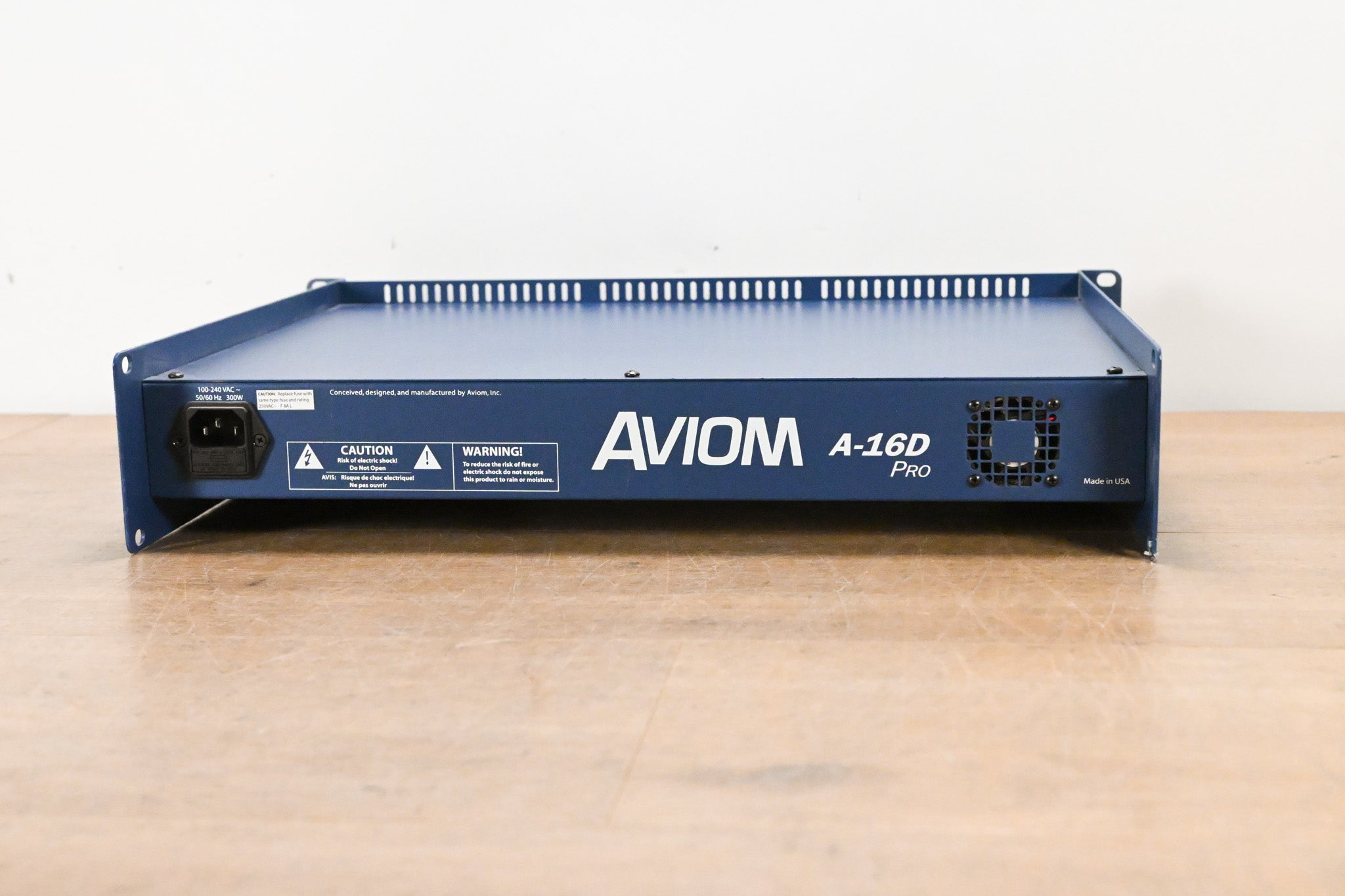 Aviom A-16D Pro A-Net Distributor