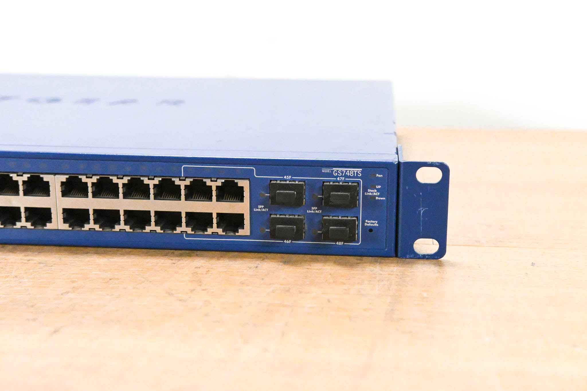 NETGEAR GS748TS 48-Port Gigabit Ethernet Switch