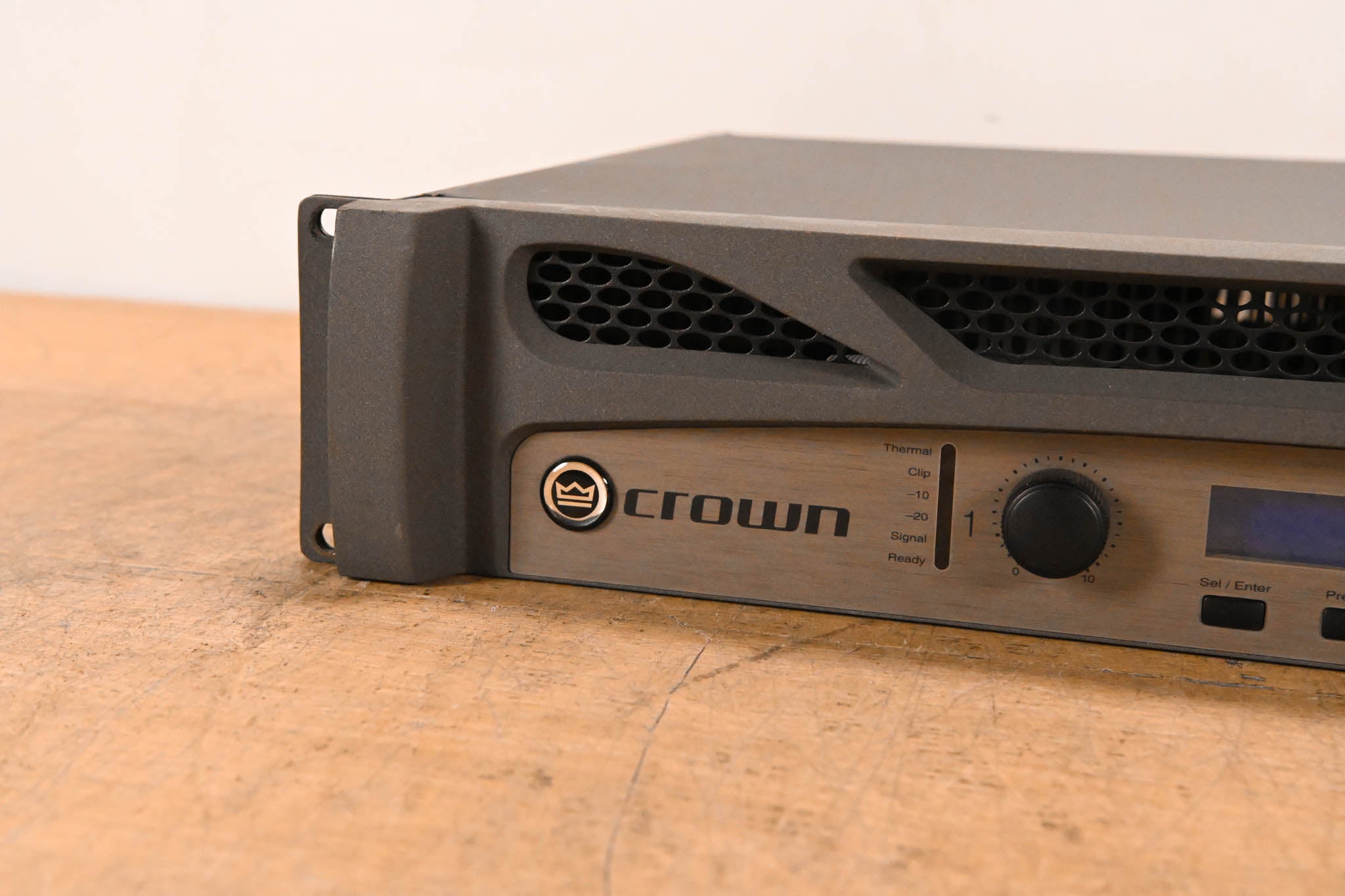 Crown XTi 2002 2-Channel Power Amplifier