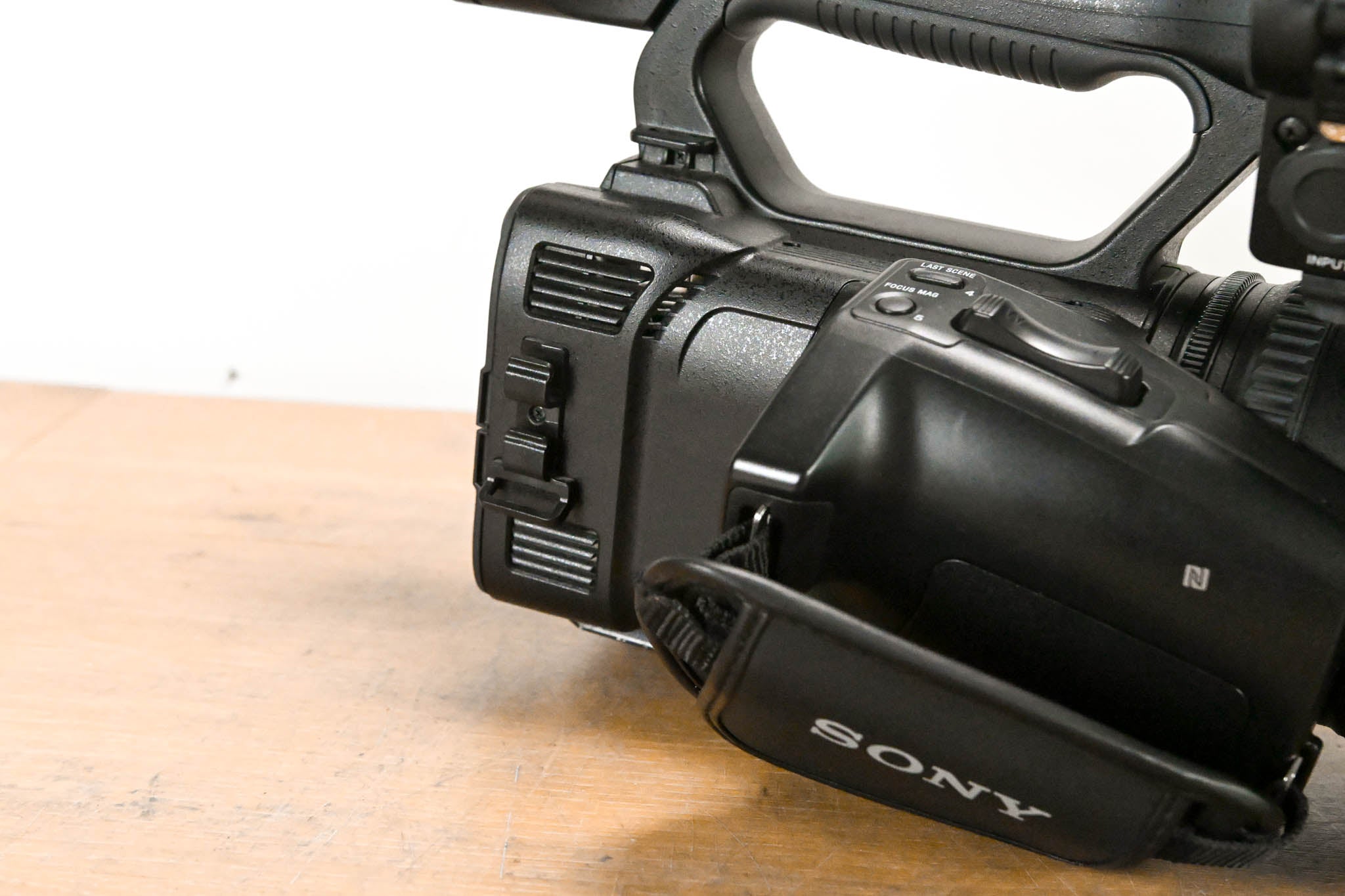 Sony PXW-Z150 Compact 4K Handheld XDCAM Professional Camcorder