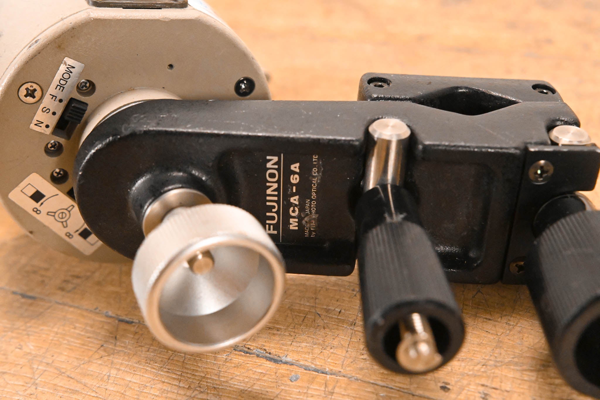 Fujinon EPD-12B with MCA-6A Clamp