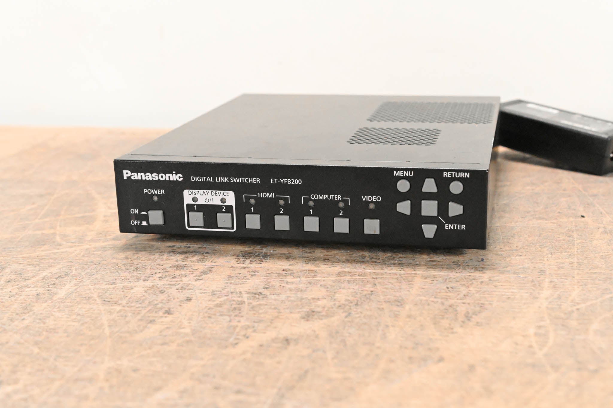 Panasonic ET-YFB200G DIGITAL LINK Switcher