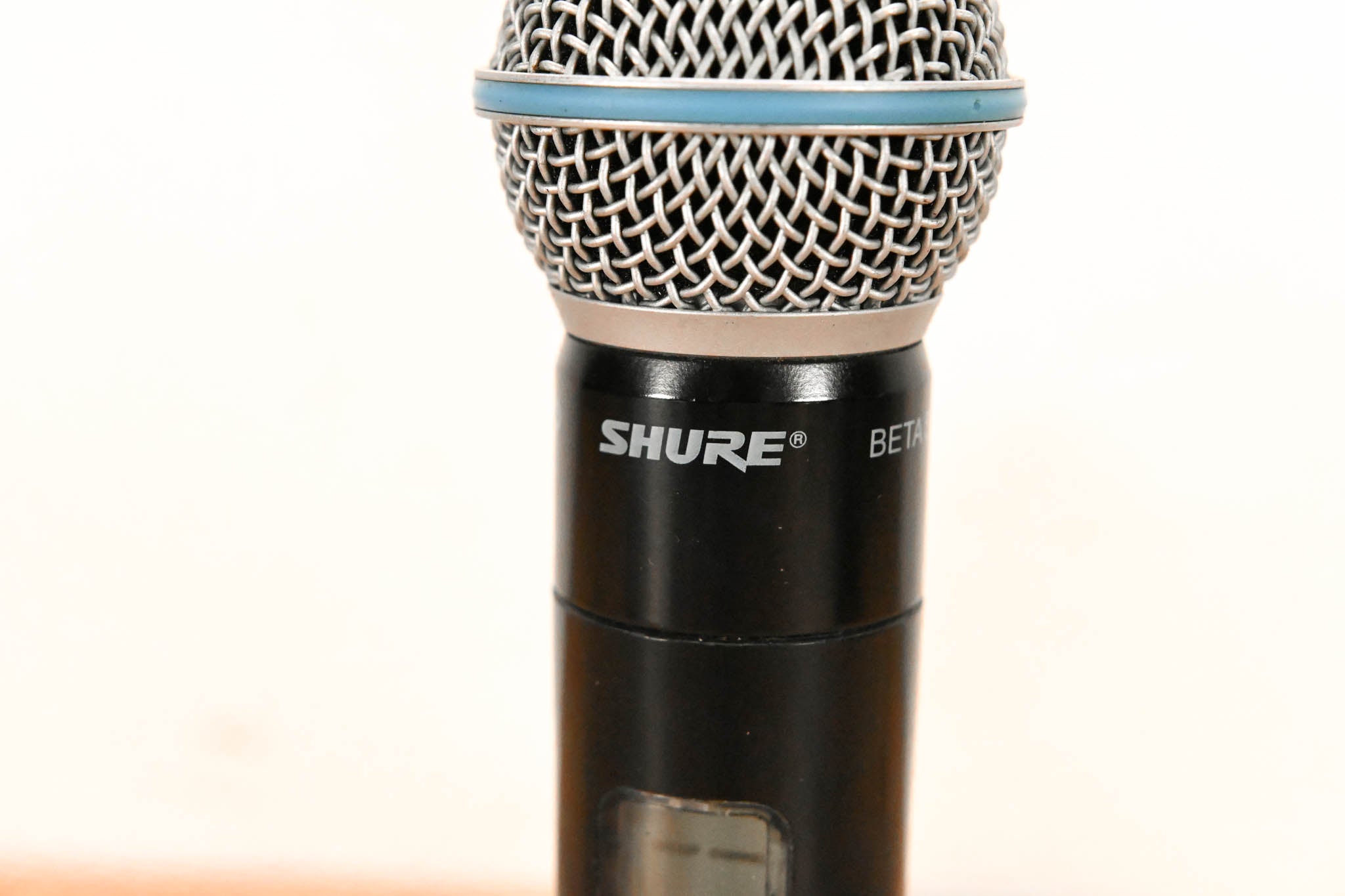 Shure ULX2/B58 Handheld Wireless Transmitter - J1 Band: 554-590 MHz