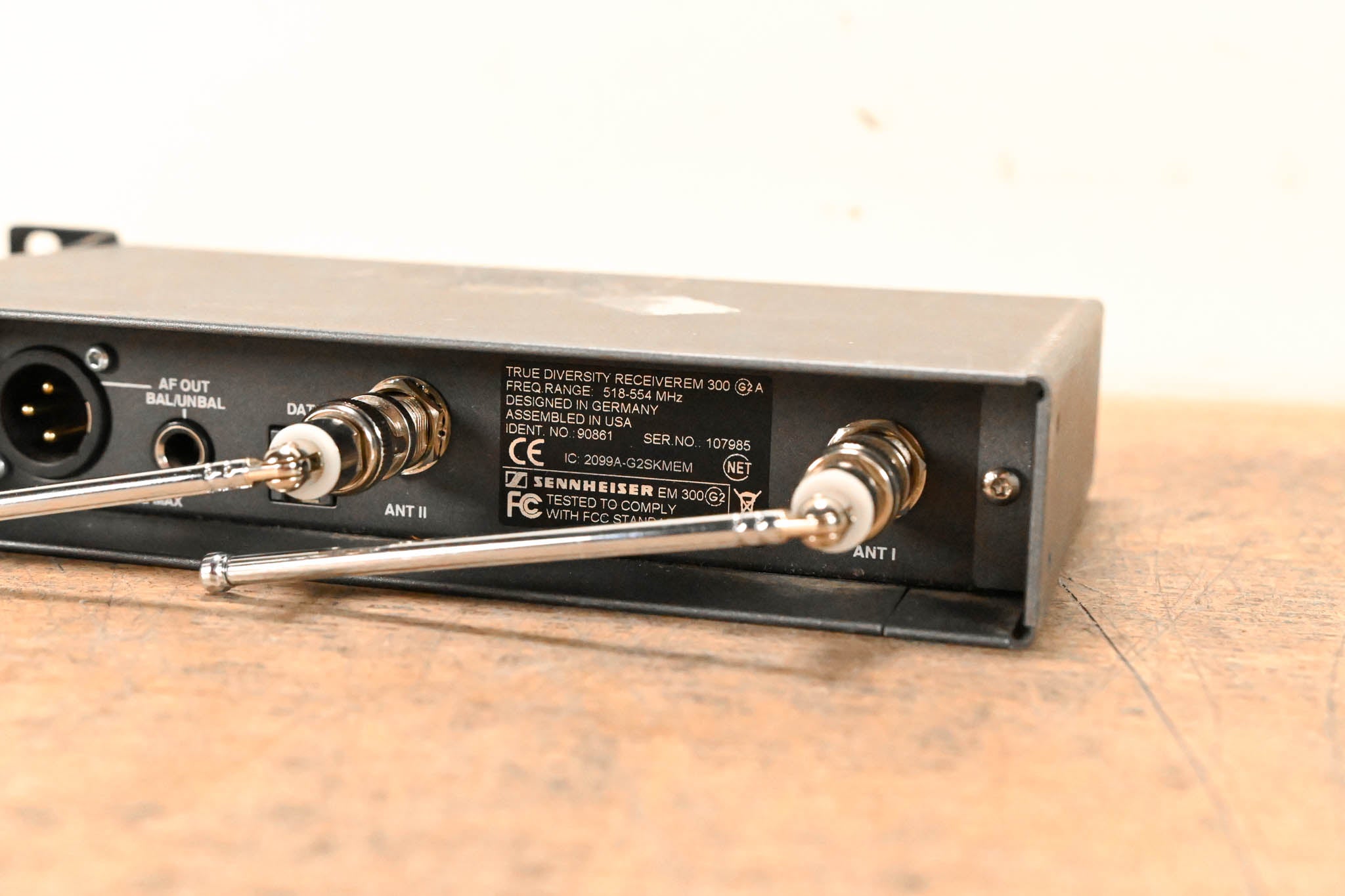 Sennheiser EM 300 G2 Wireless Receiver - A Range: 518-554 MHz