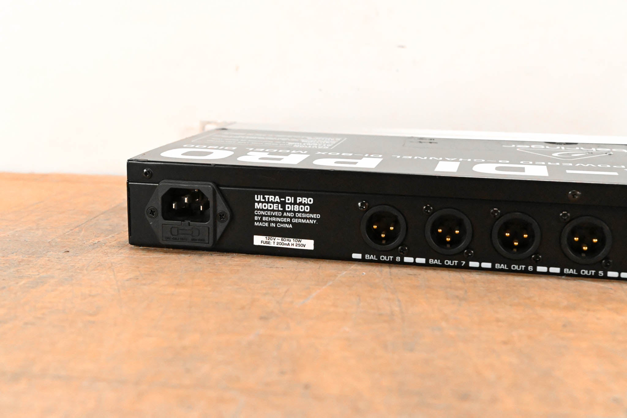 Behringer ULTRA-DI PRO DI800 8-Channel Active DI Box