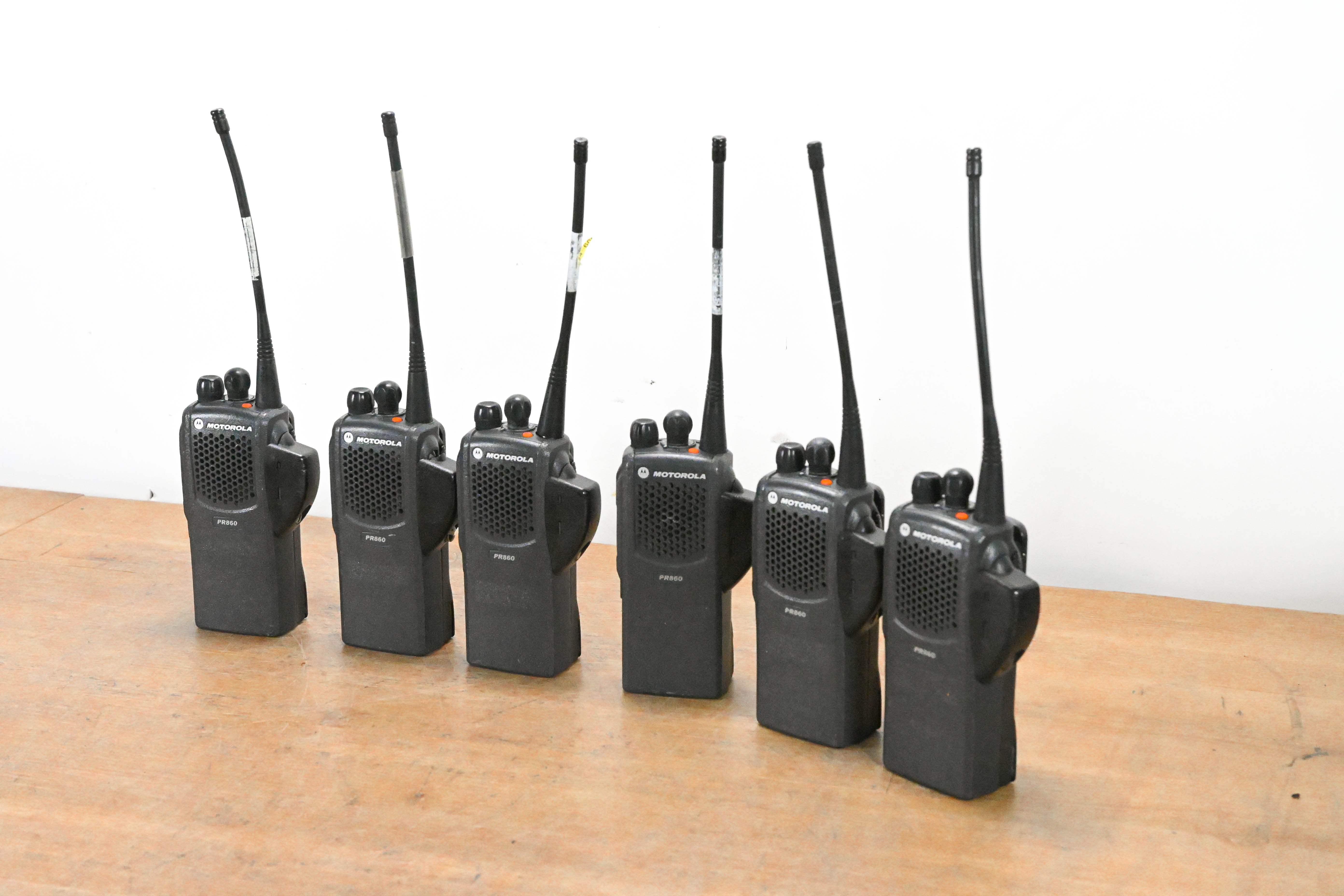 Motorola PR860 UHF (450-512MHz) 6-Radio Bundle w/ Impres Charger & Mics