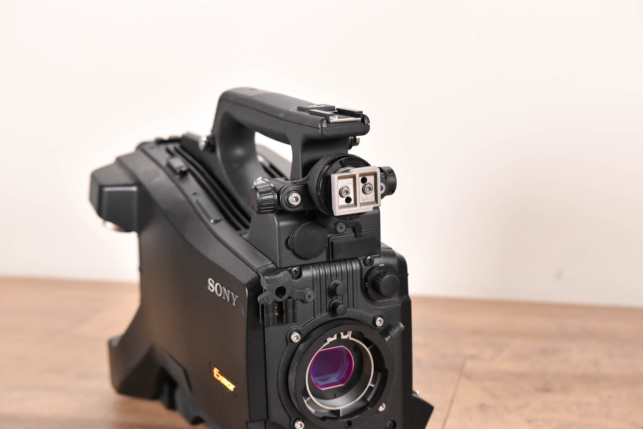 Sony HXC-D70 HD/SD Studio Camera