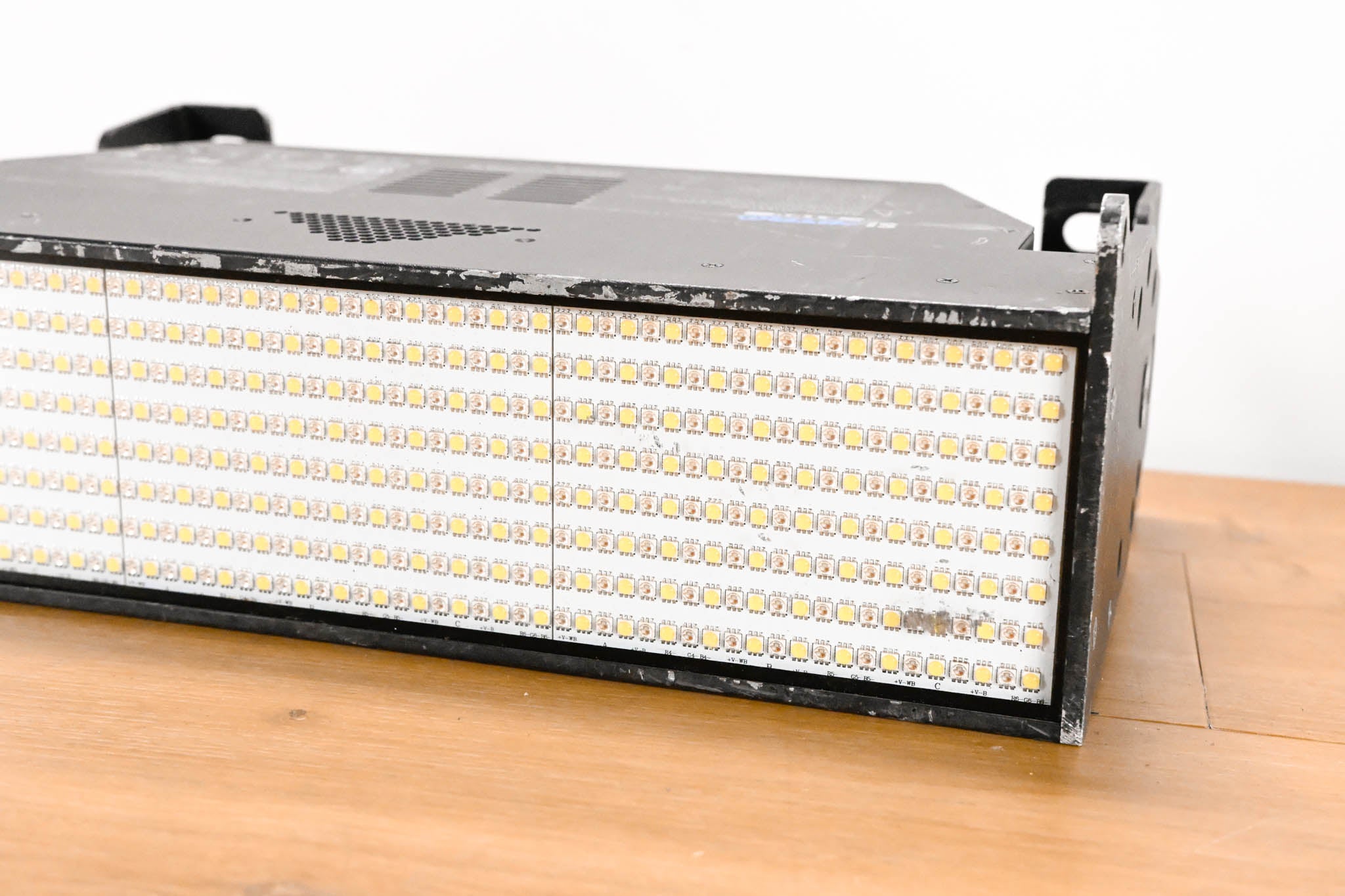 Philips Showline SL Nitro 510C RGBW LED Strobe Light