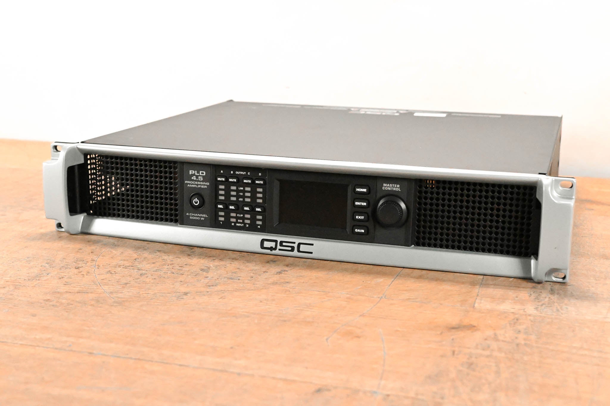 QSC PLD4.5 Four-Channel Power Amplifier with DSP