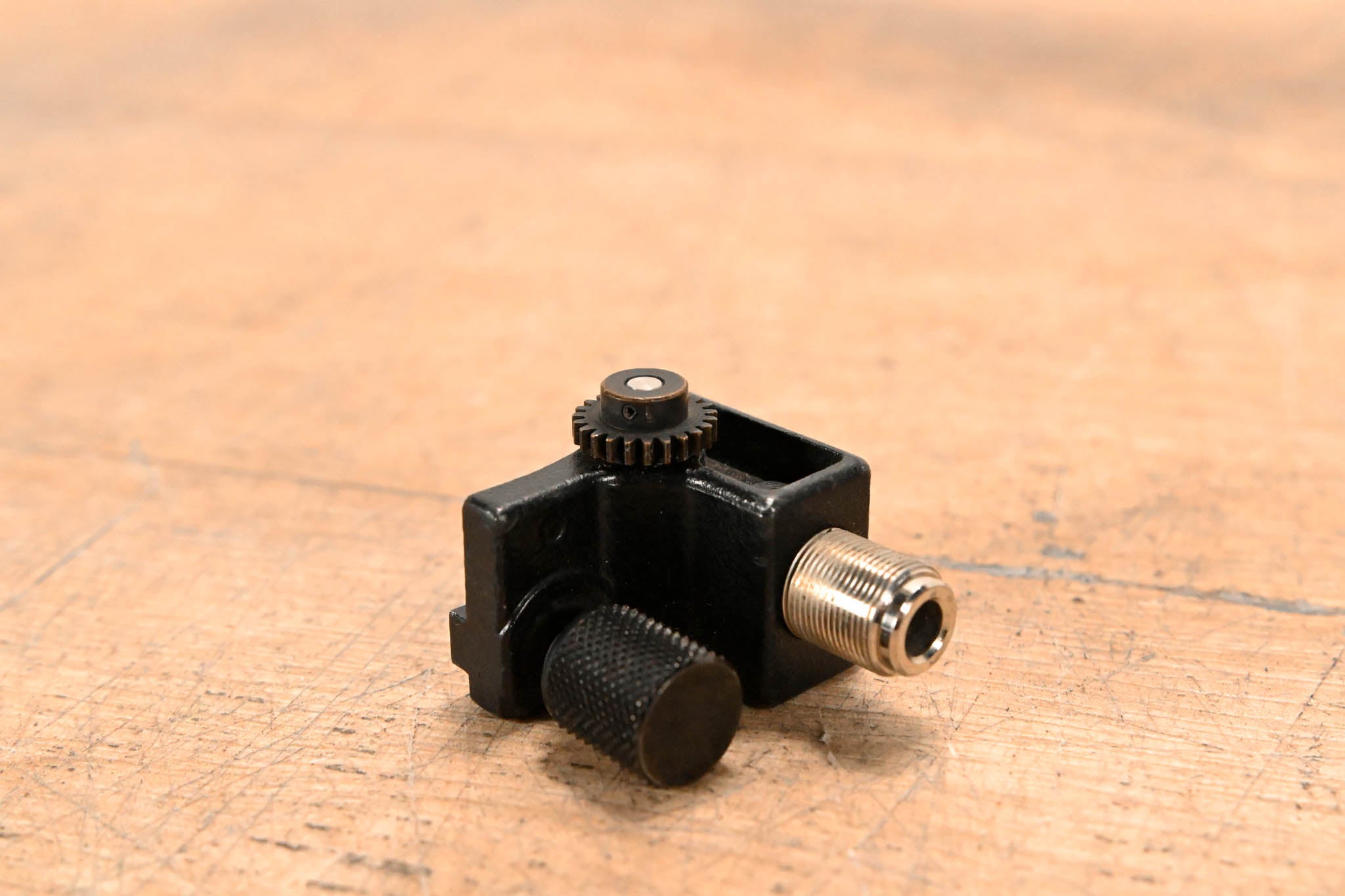 Fujinon FMM-6B Manual Focus Module for Fujinon ENG/EFP Lenses