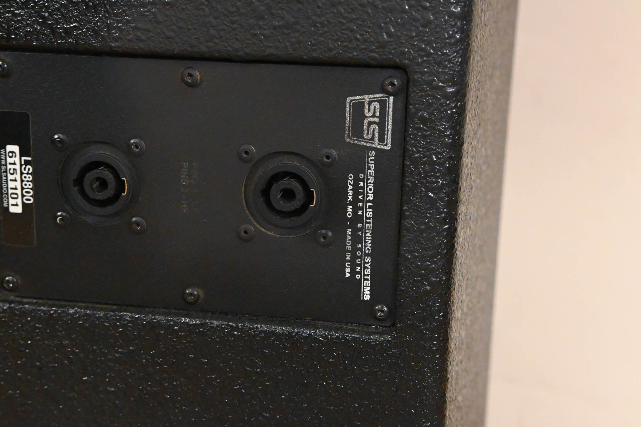 SLS LS8800 Full-Range Line Array Module (PAIR)