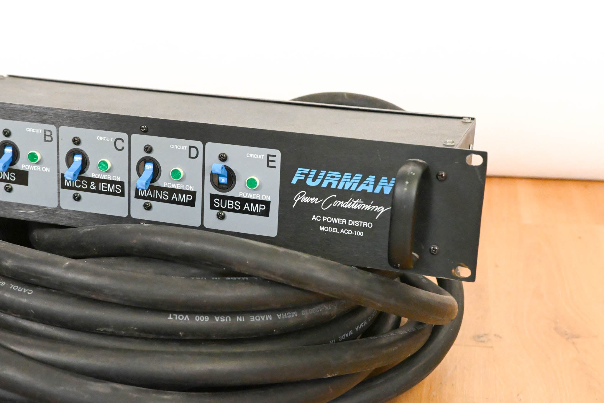 Furman ACD-100 AC Power Distribution Rack