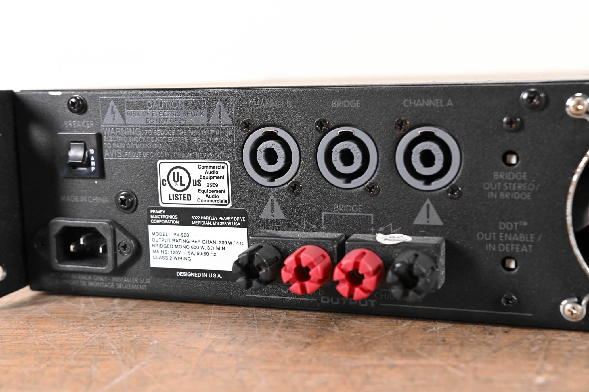 Peavey PV900 2-Channel Power Amplifier