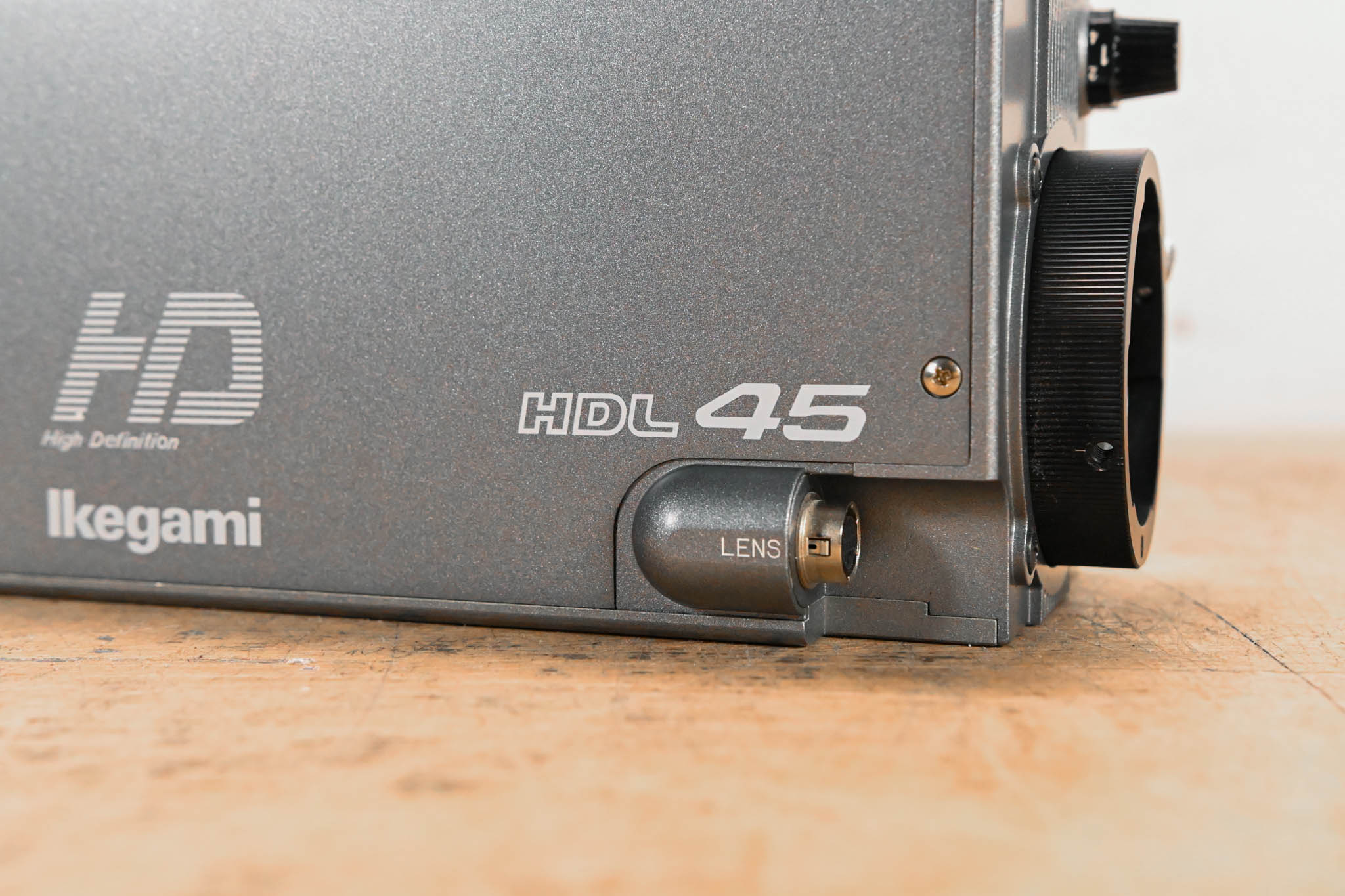 Ikegami HDL-45i 3CCD Multi-Purpose HDTV Camera