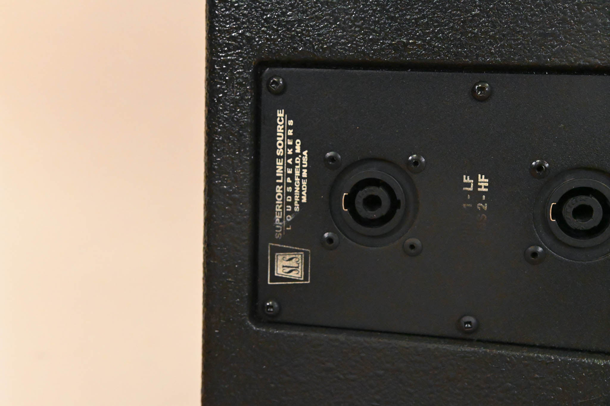 SLS LS8800 Full-Range Line Array Module (PAIR)