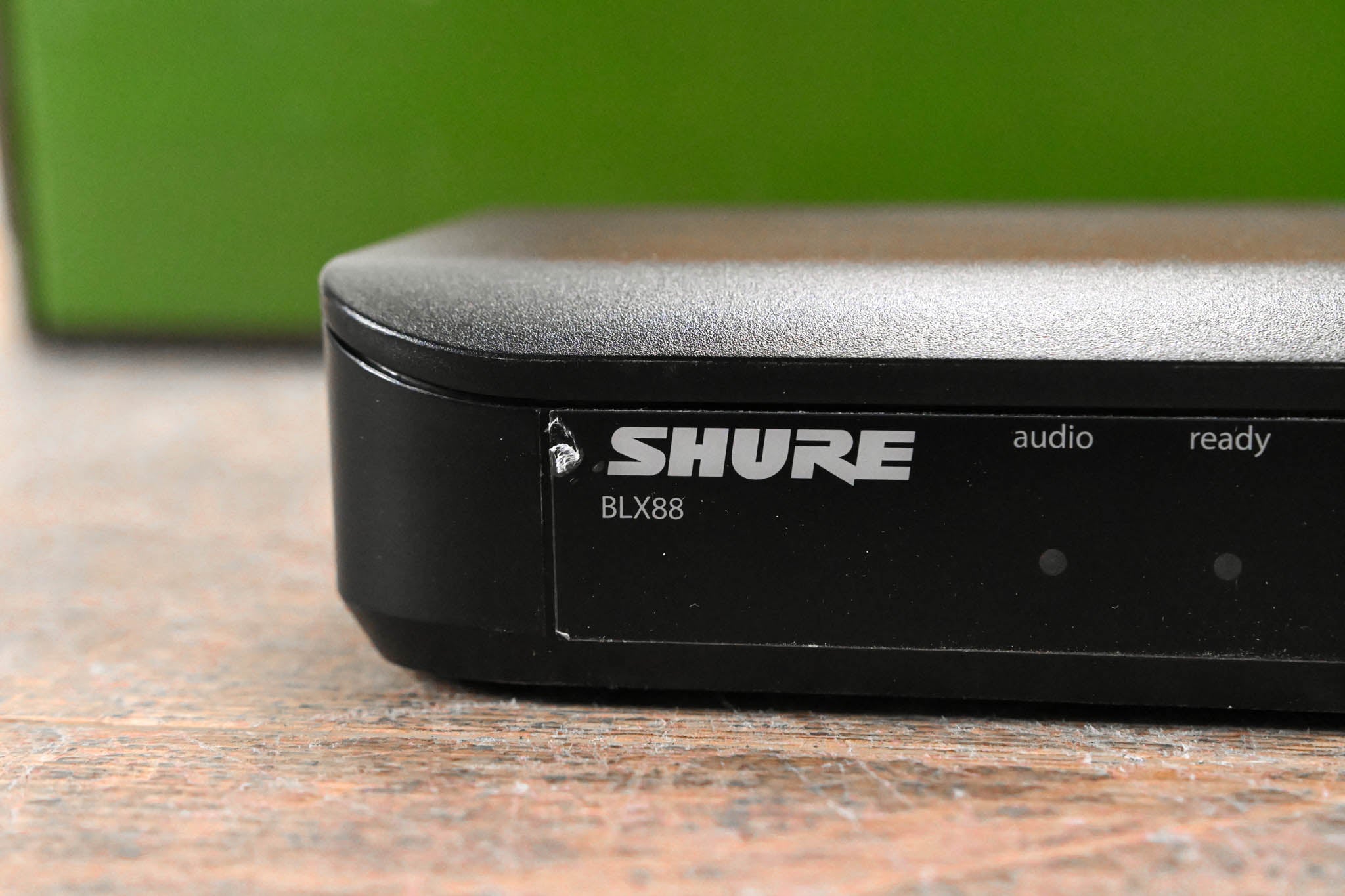 Shure BLX288/PG58 Wireless System with two PG58 Transmitters 614-638 MHz