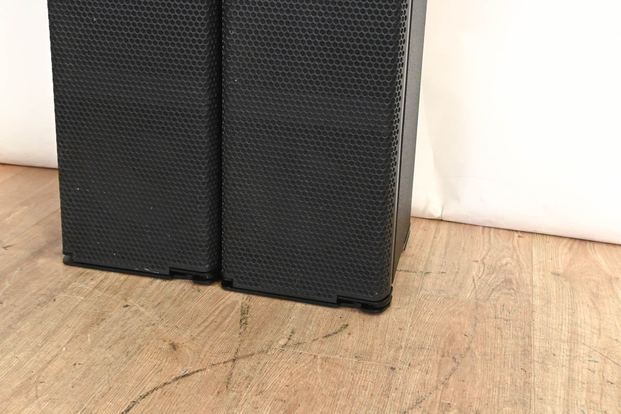 DAS Audio Event 210A 2x10" 3-Way Active Line Array Loudspeaker (PAIR)
