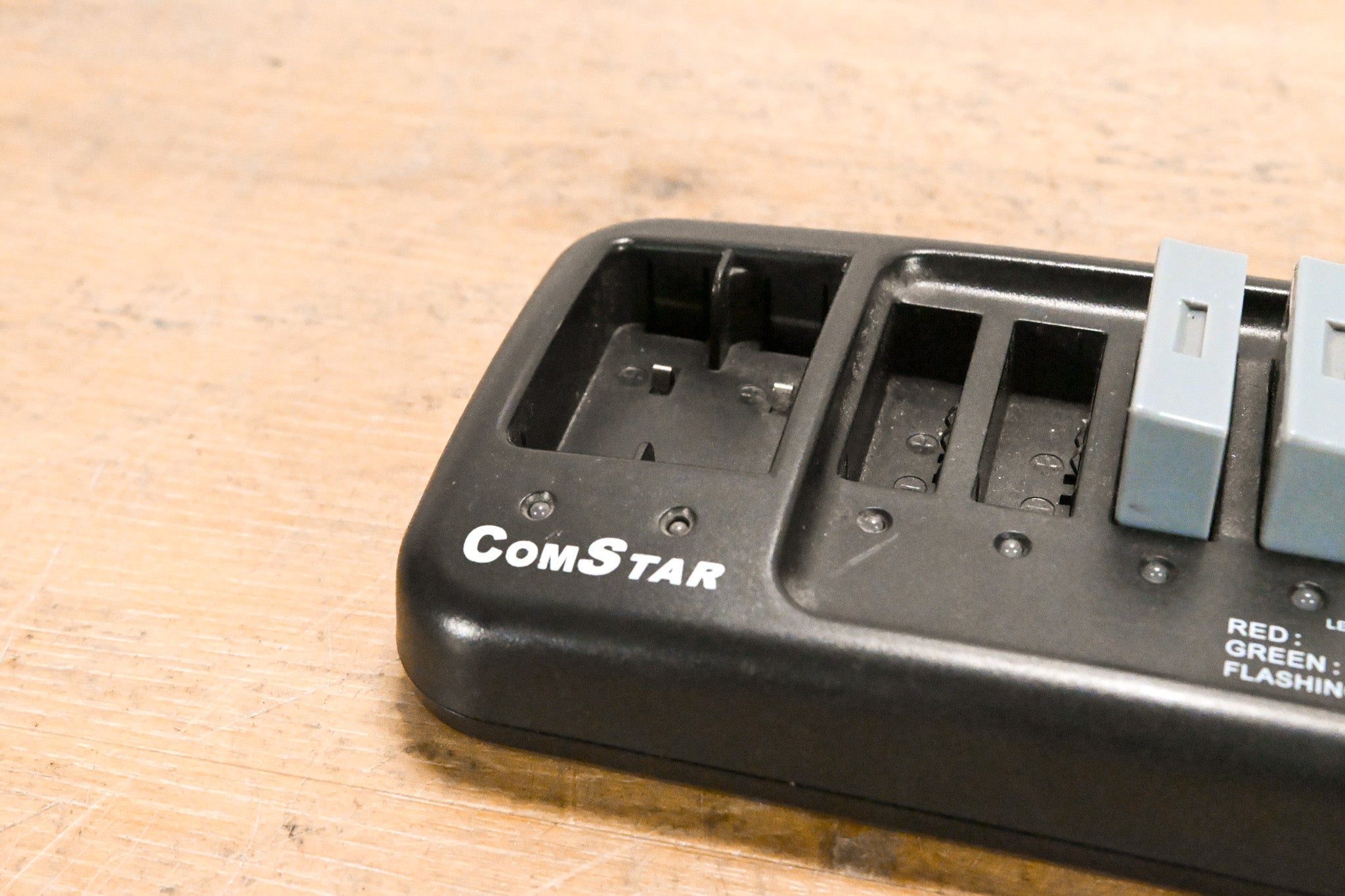 Eartec CH-CS28P COMSTAR Multi-Port Desktop Charger (NO POWER SUPPLY)