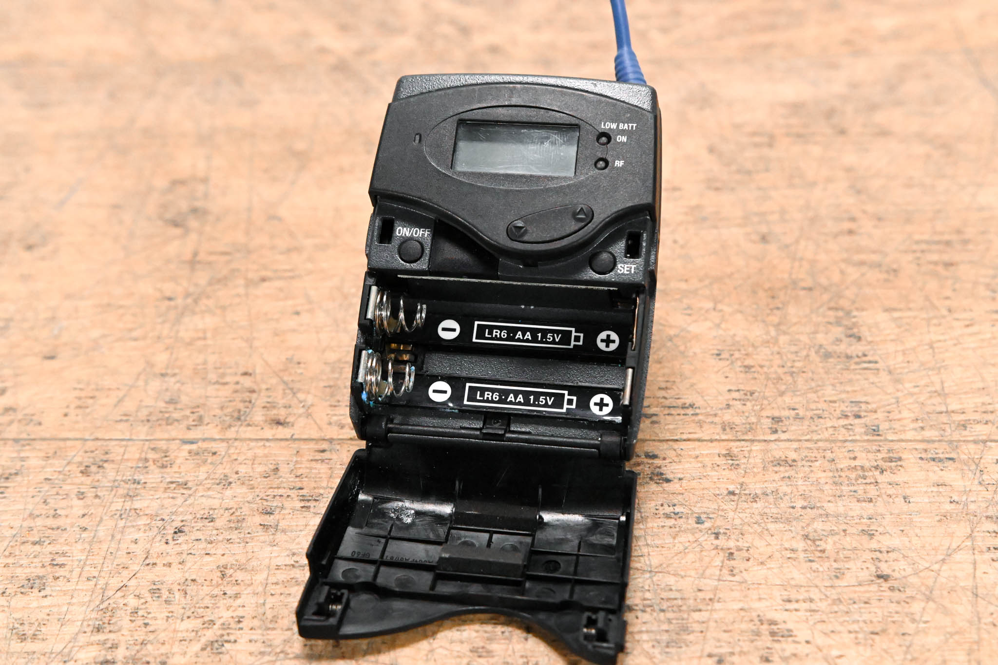 Sennheiser EK 100 G2 Wireless Microphone Receiver - A Range: 518-554 MHz