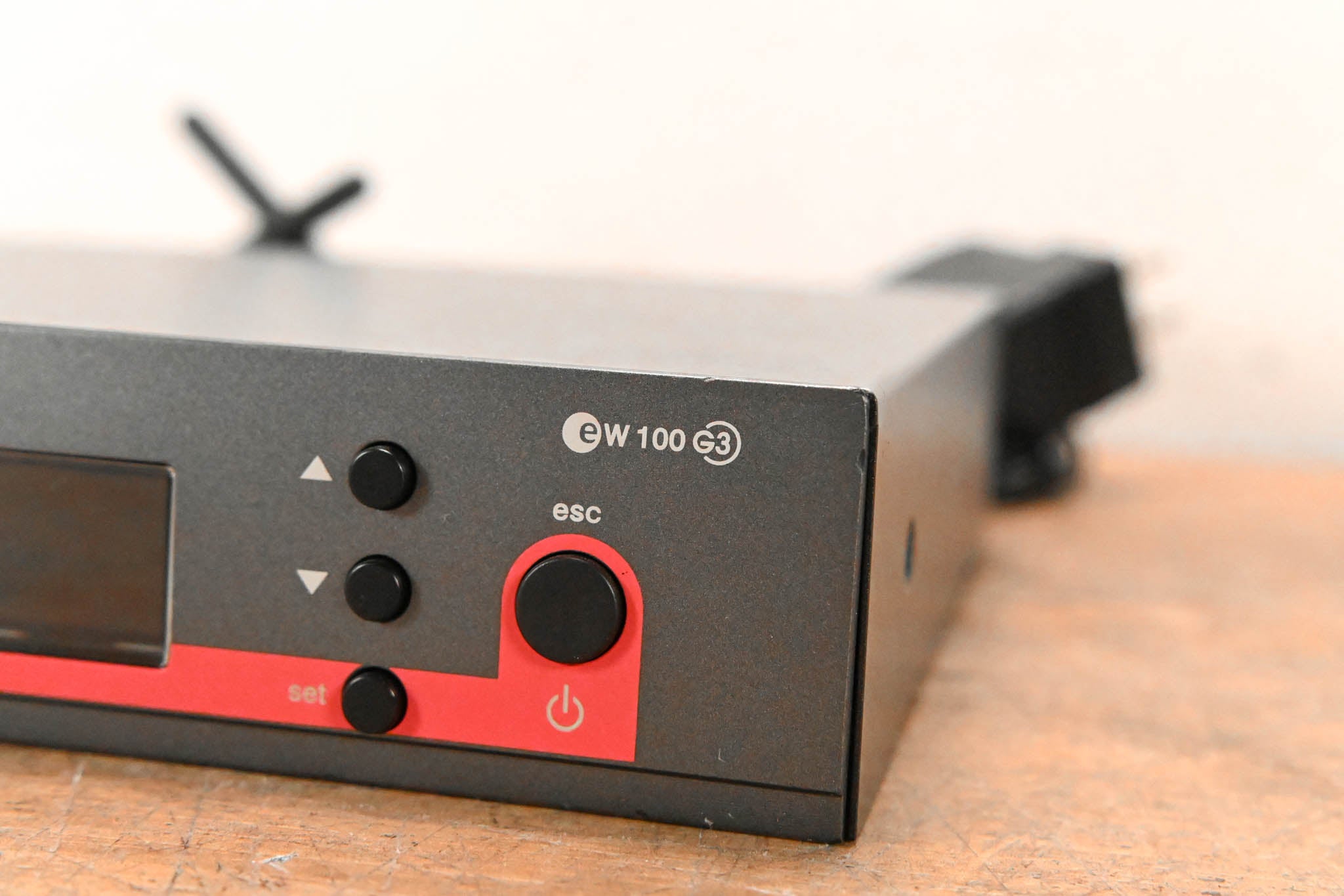Sennheiser ew 100 G3 Bodypack Wireless System - G Range: 566-608 MHz