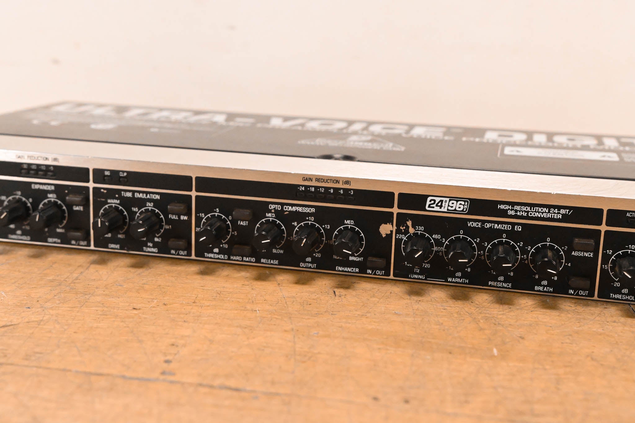 Behringer ULTRA-VOICE DIGITAL VX2496 High-Performance Voice Processor