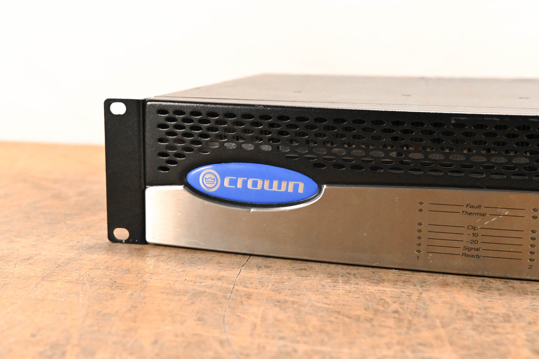 Crown CTs 2000 Two-Channel 1000W Power Amplifier