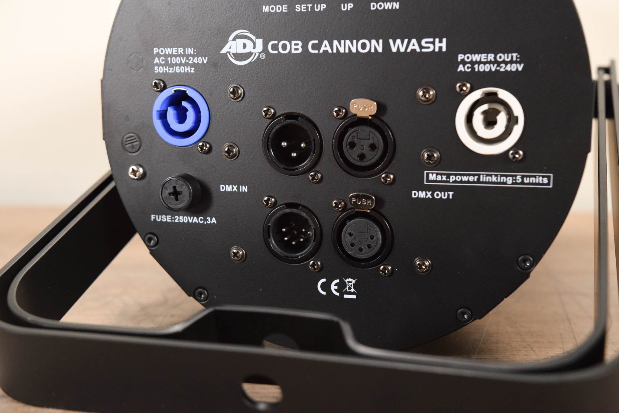 American DJ COB Cannon Wash 150W RGBA LED Par Can