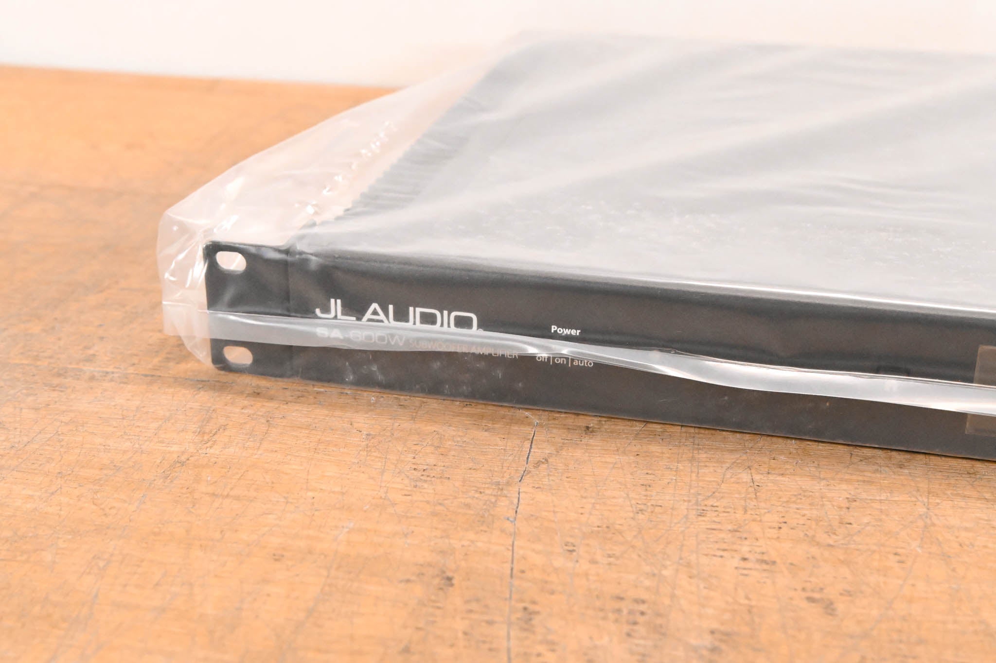 JL Audio Fathom SA-600W Subwoofer Amplifer/Processor