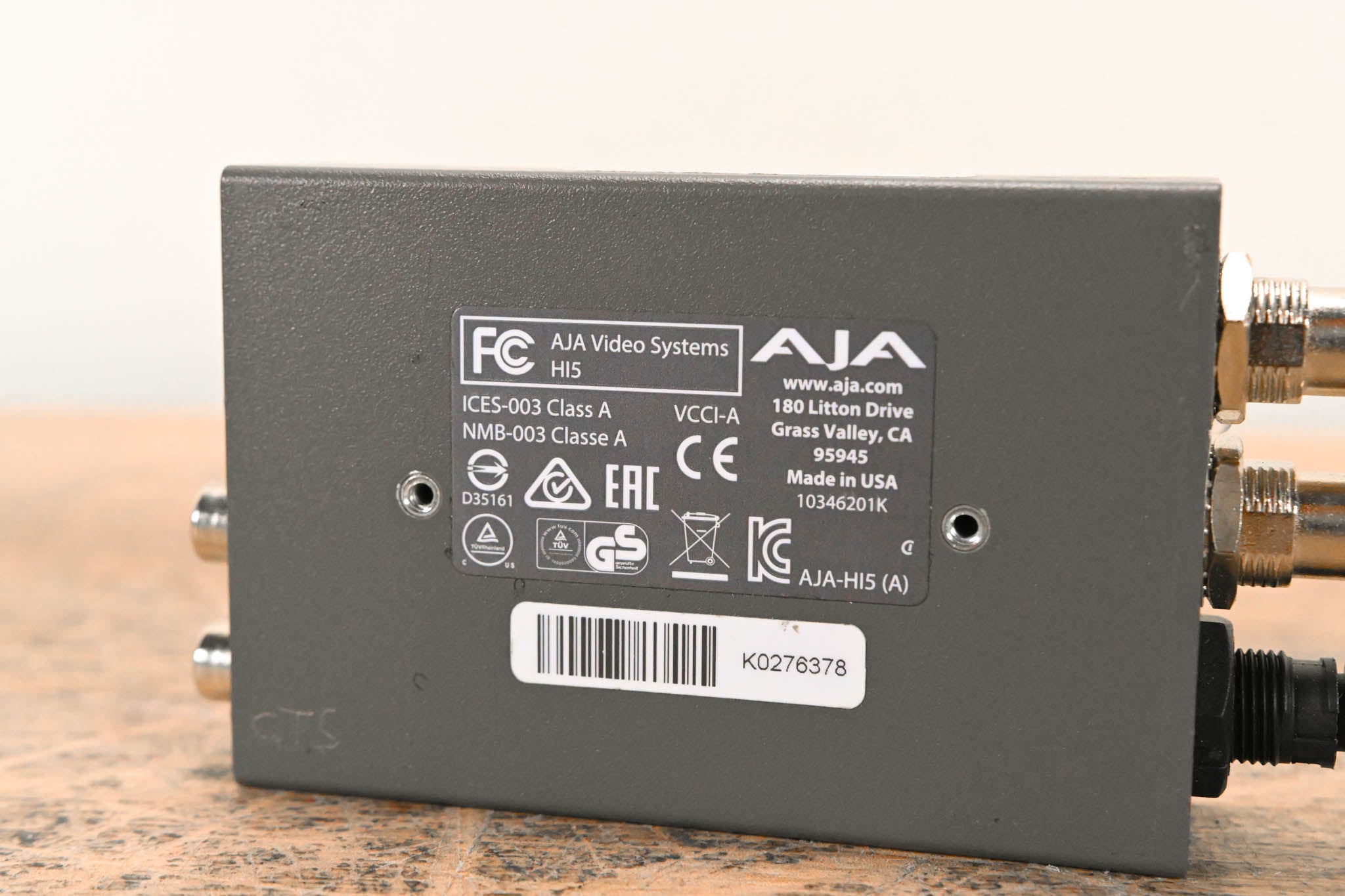 AJA HI5 HD/SD-SDI to HDMI Video and Audio Converter