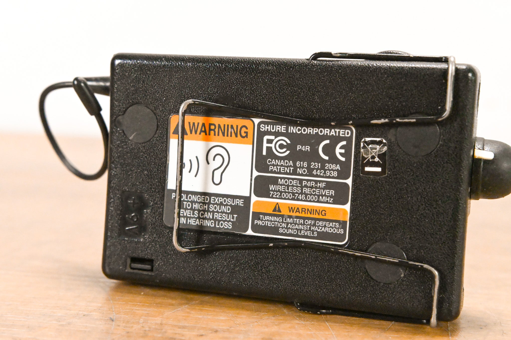 Shure P4R-HF Receiver for PSM 400 Personal Monitor System - 722-746 MHz