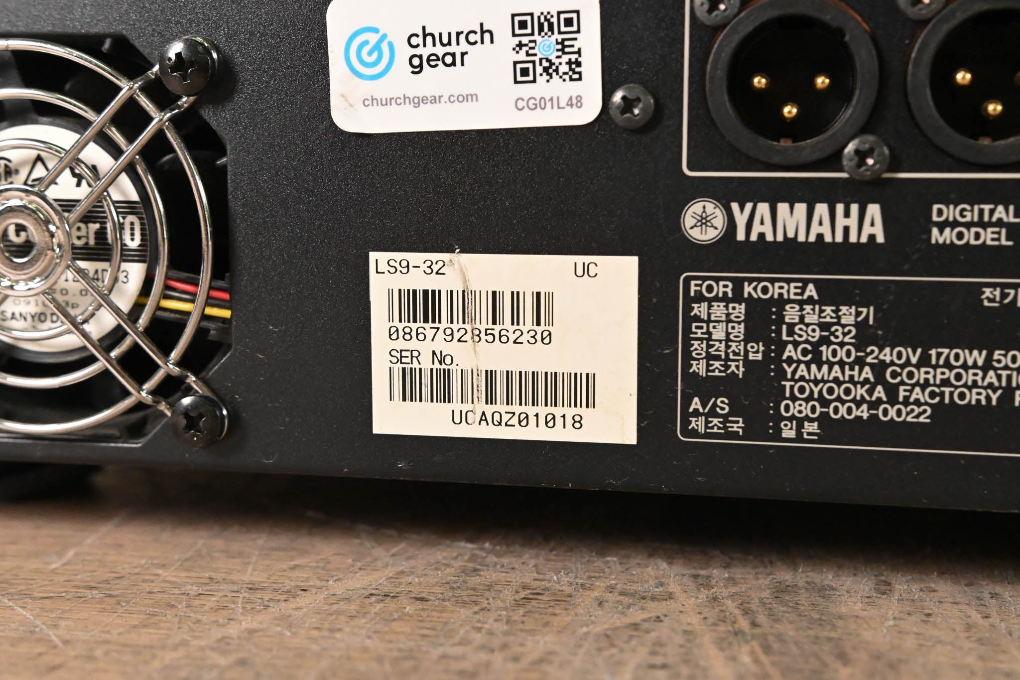 Yamaha LS9-32 32-Input Digital Mixing Console